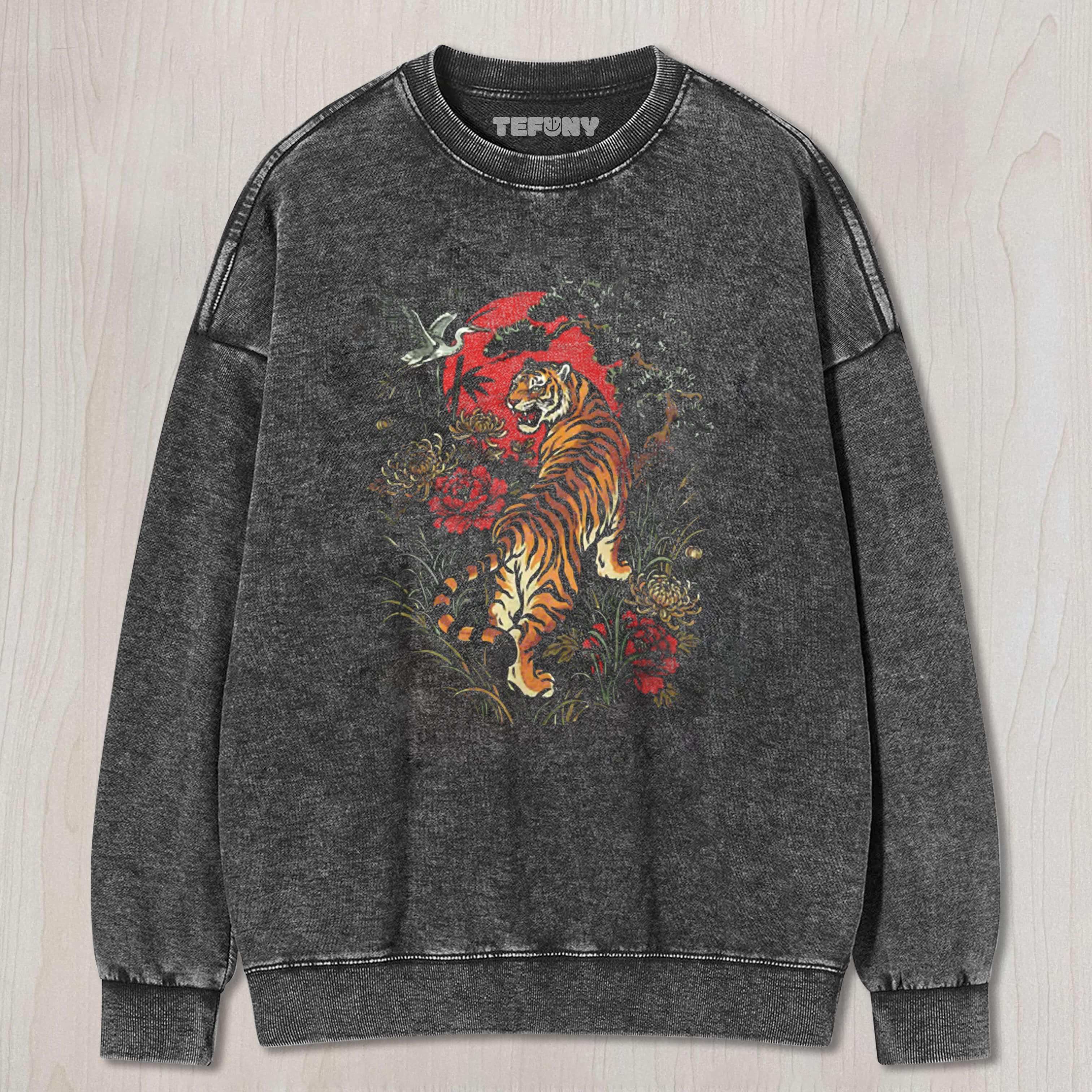 RETRO TIGER LINOCUT STYLE WILDCAT WASHED TEE & SWEAT & HOOD