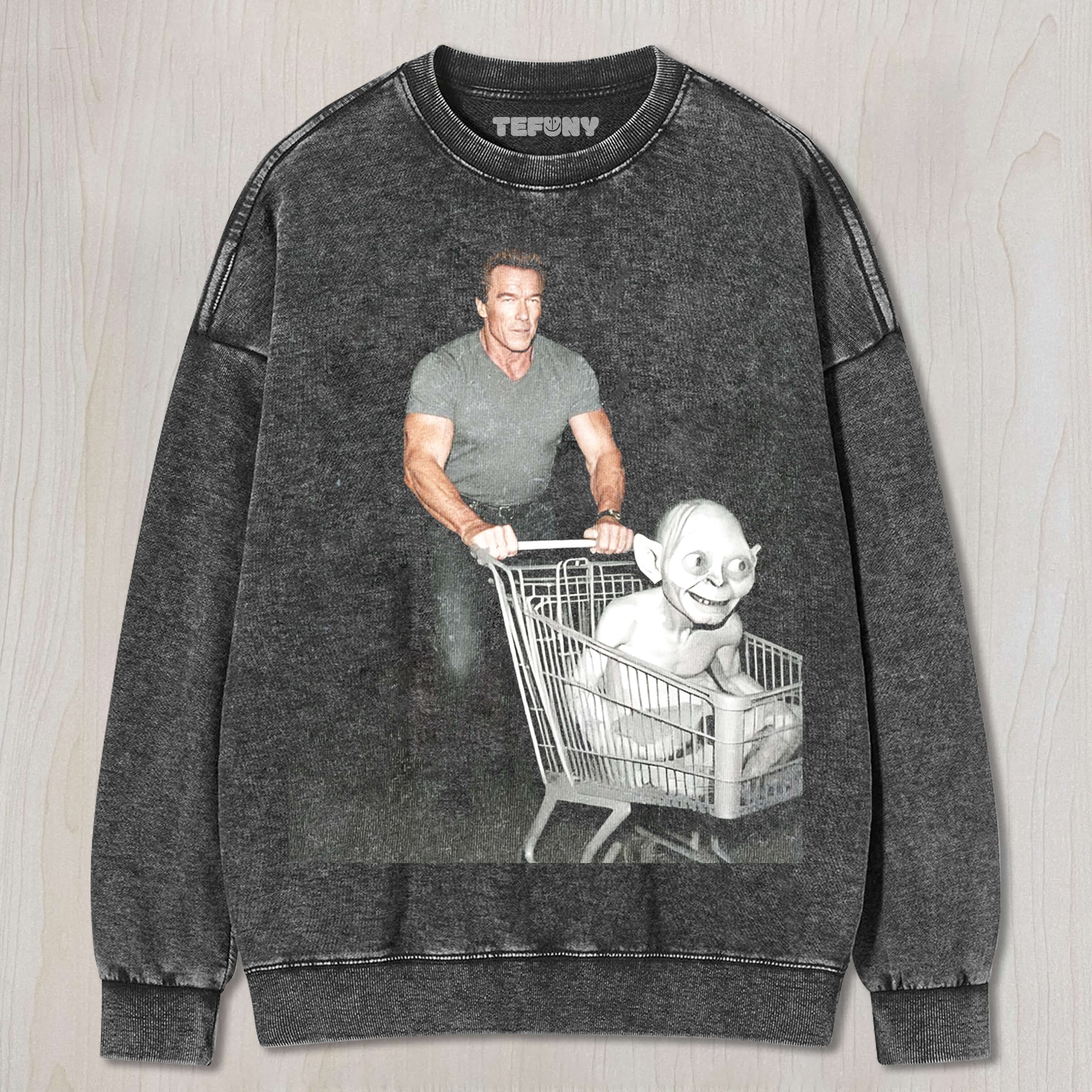 ROBOCOP & GOLLUM T-SHIRT