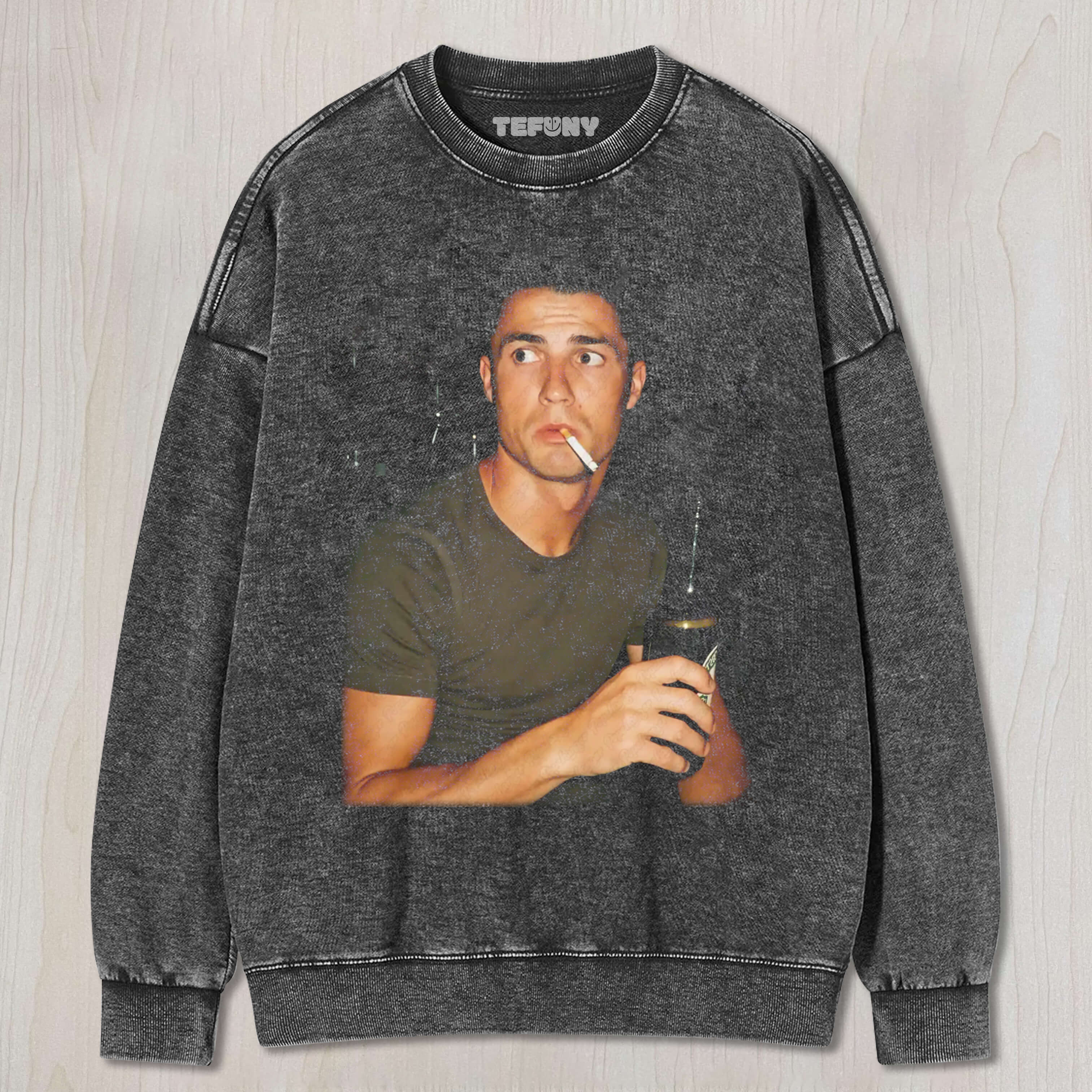 RONALDO DRINKS T-SHIRT