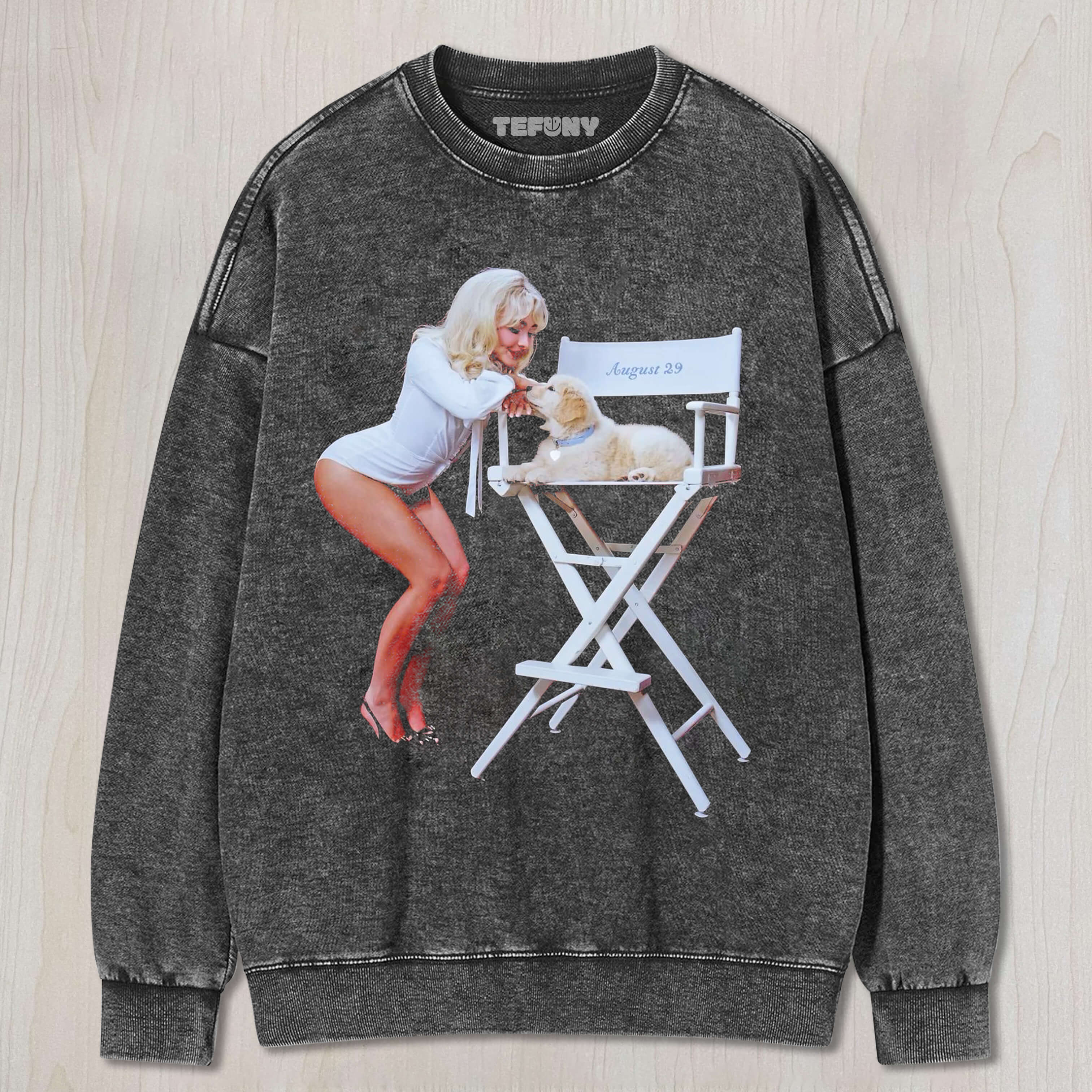 SABRINA CARPENTER-MAN'S BEST FRIEND T-SHIRT