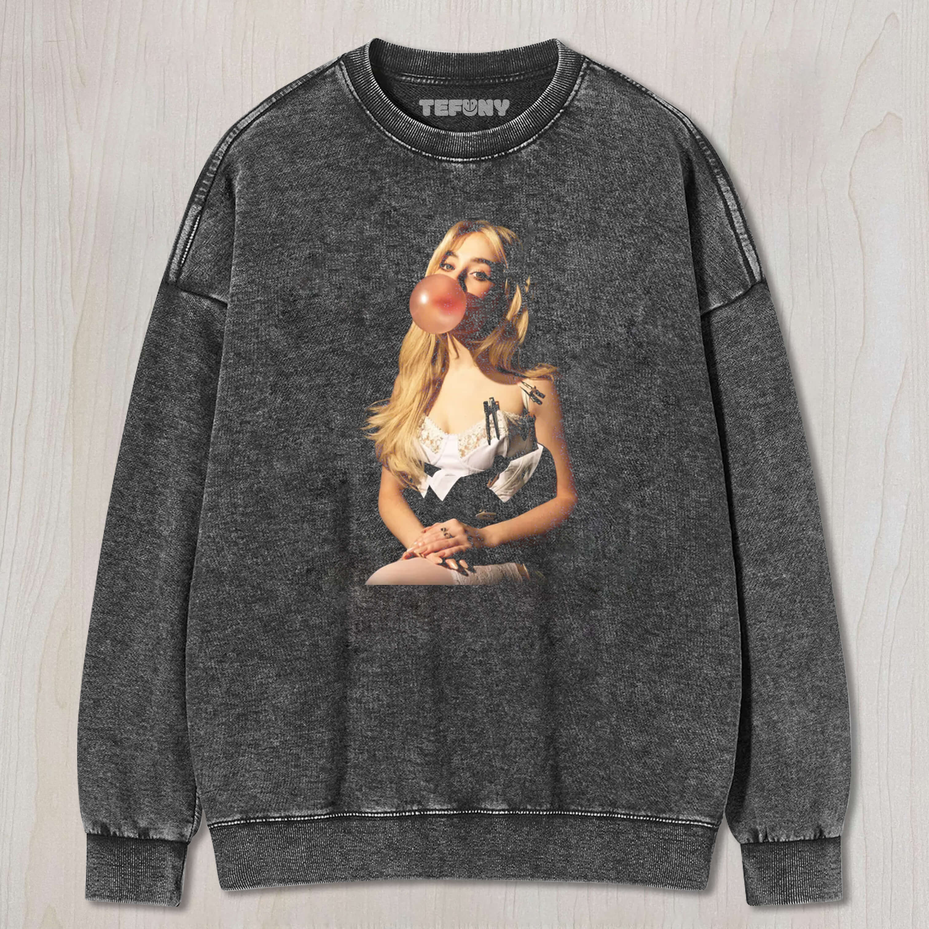 SABRINA CARPENTER BLOWS BUBBLES TEE & SWEAT & HOOD