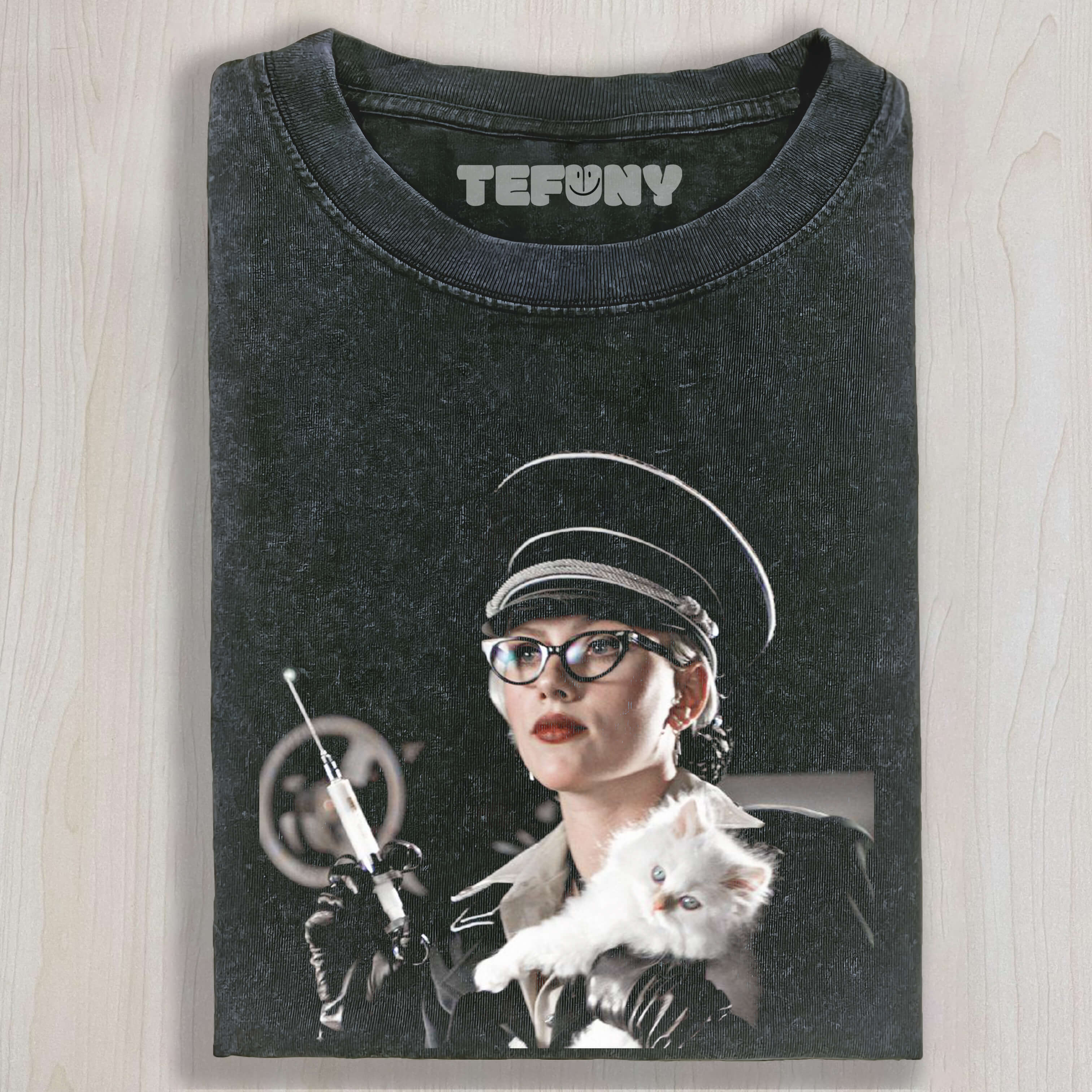 SCARLETT JOHANSSON HOLDING A CAT TEE & SWEAT & HOOD