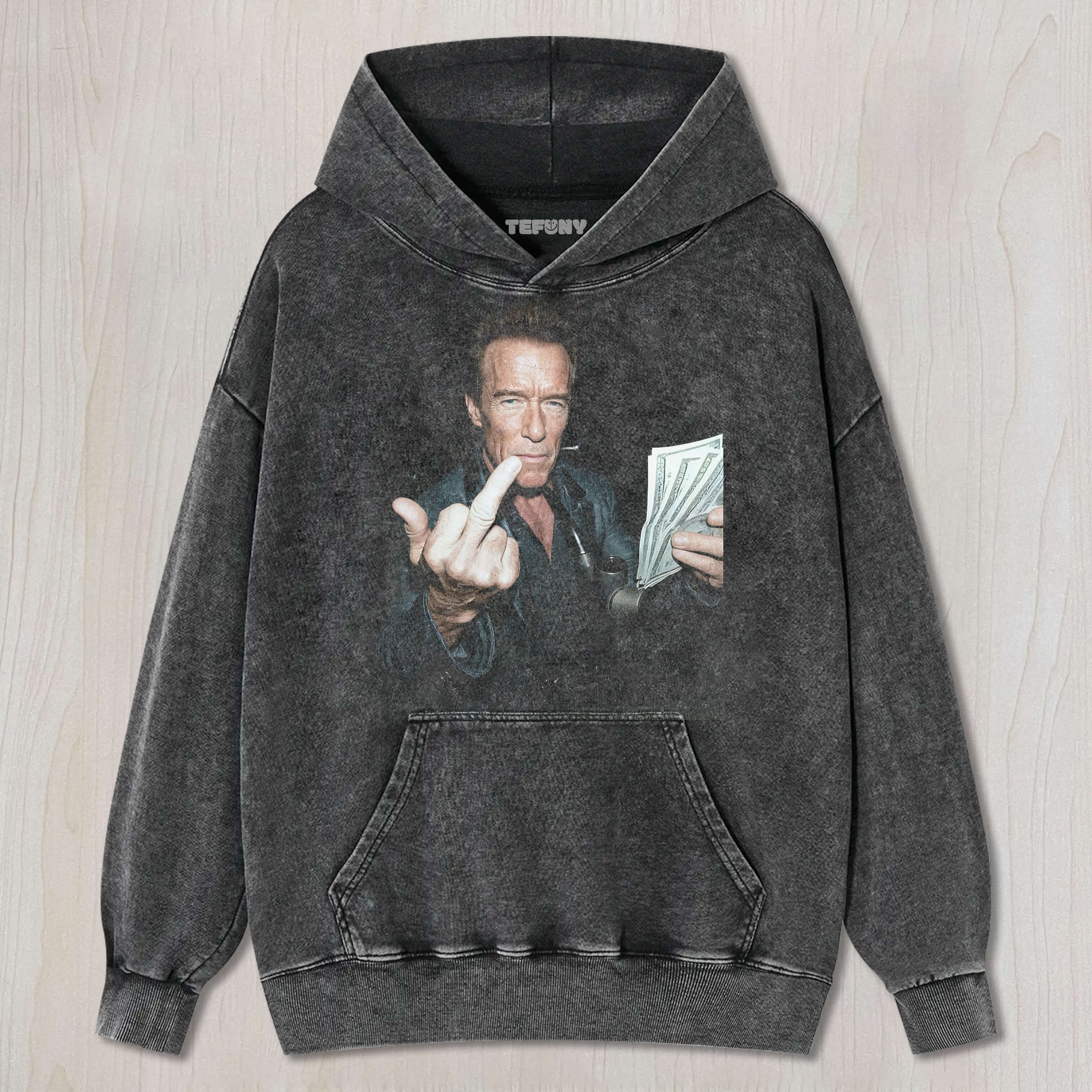 SCHWARZENEGGER T-SHIRT