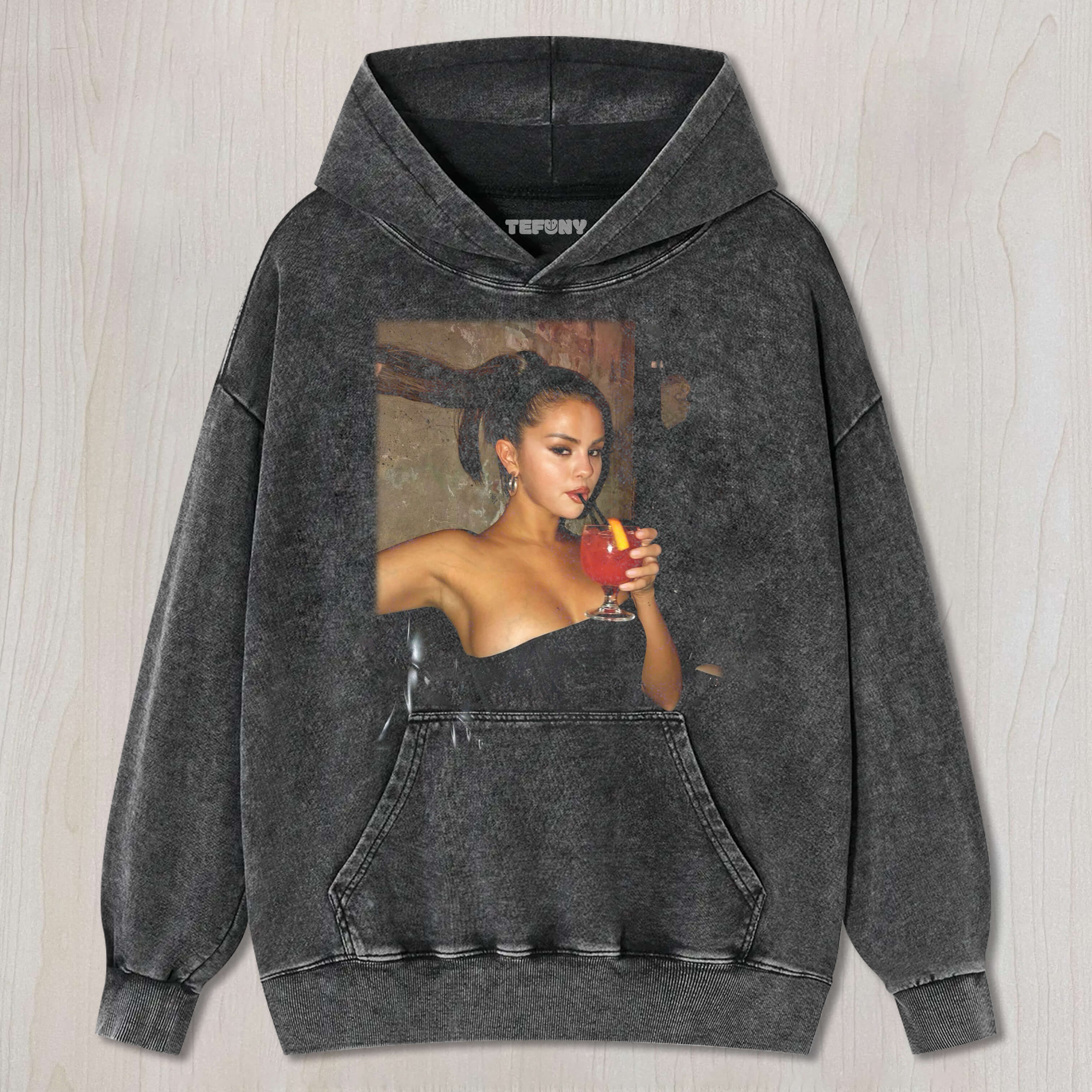 SELENA GOMEZ T-SHIRT