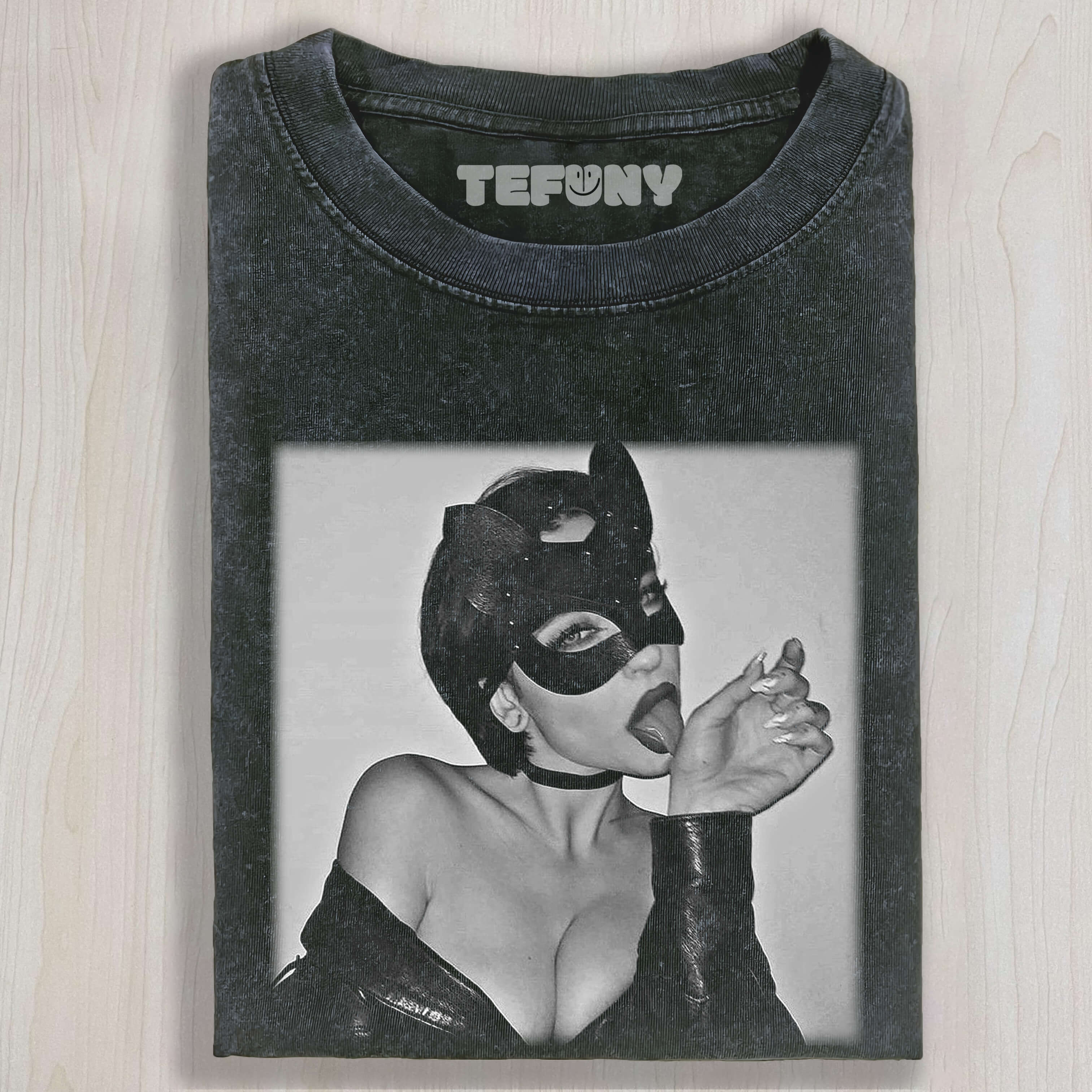 SEXY CATWOMAN TEE & SWEAT & HOOD