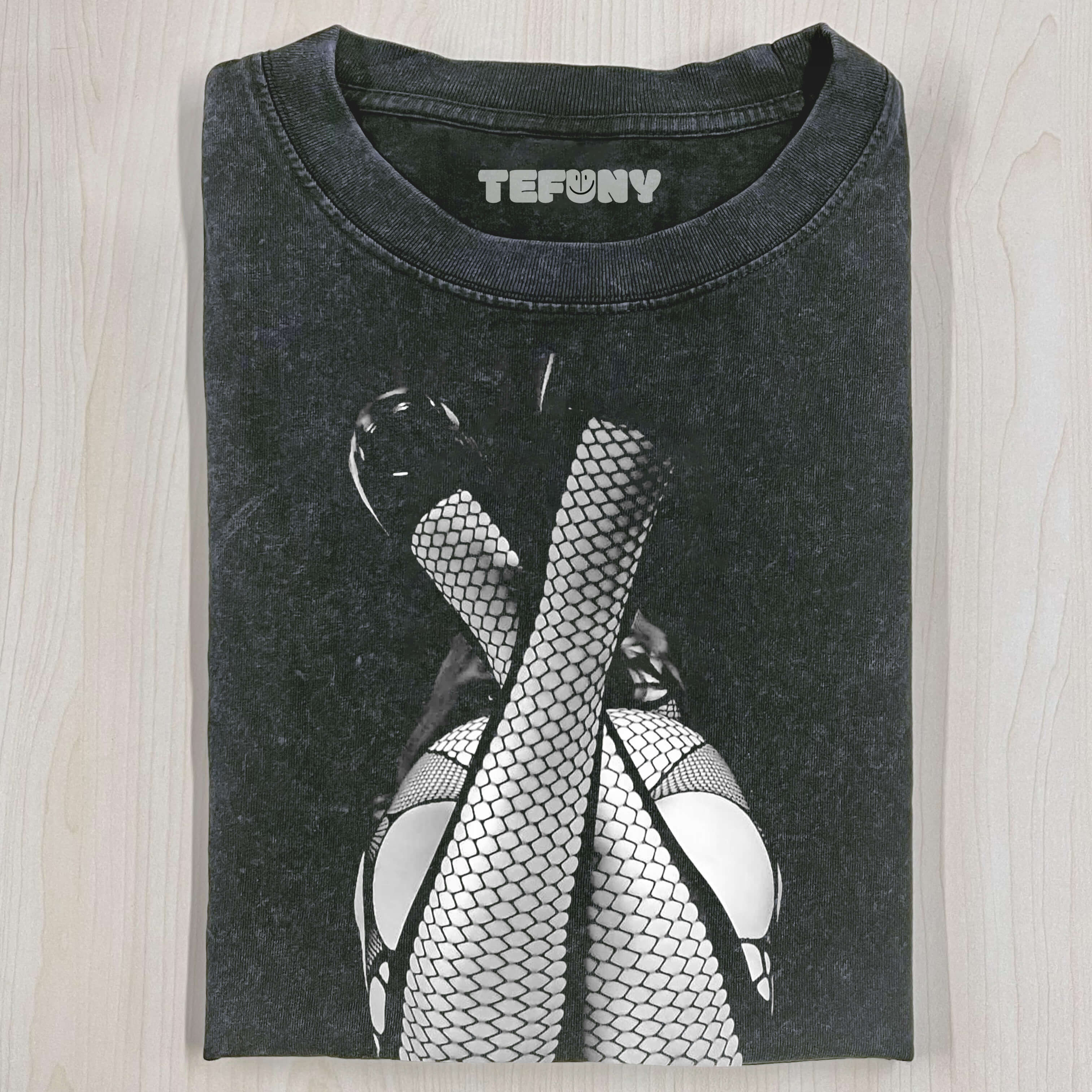 SEXY FISHNET STOCKINGS T-SHIRT