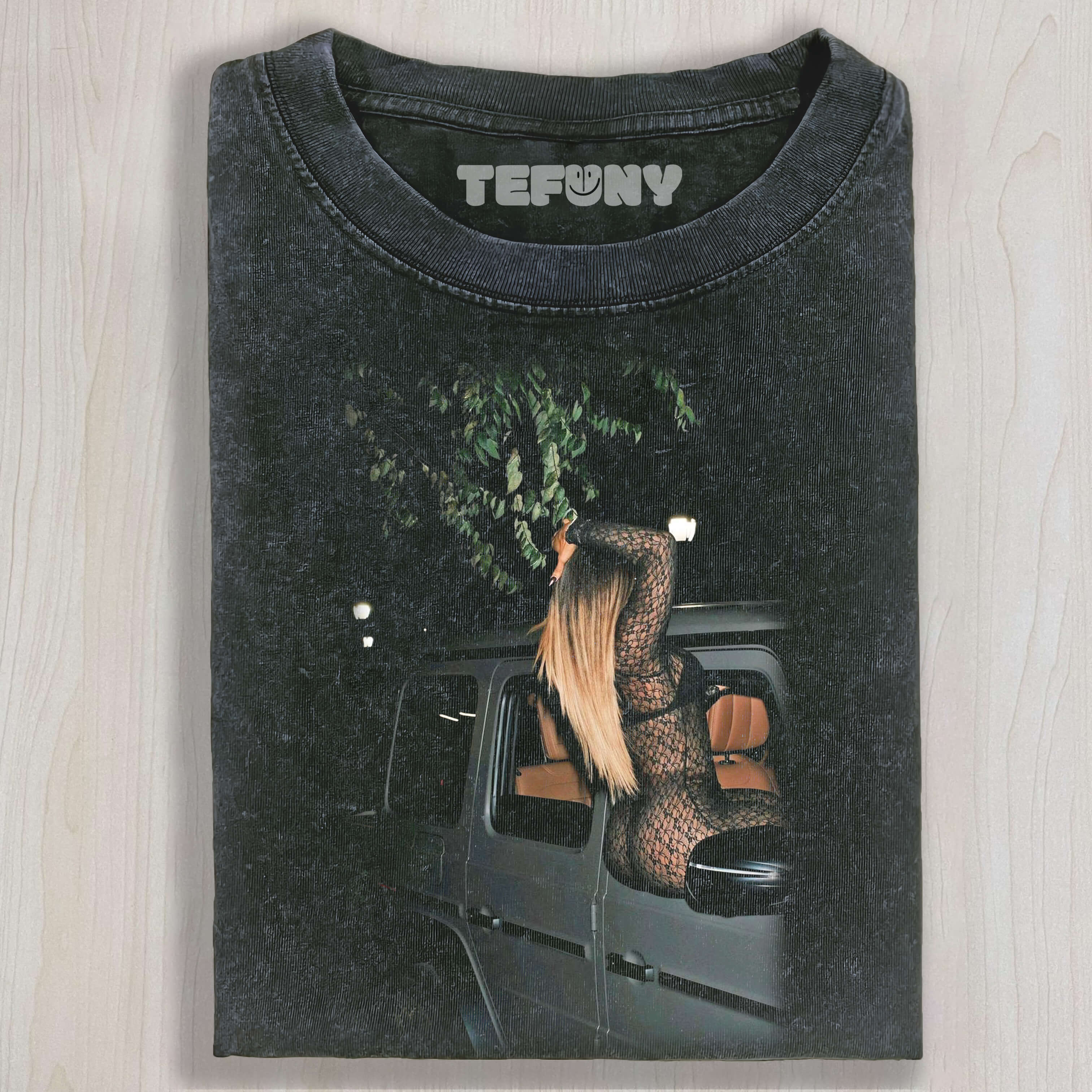 SEXY WOMAN SITTING IN THE CAR A1 T-SHIRT