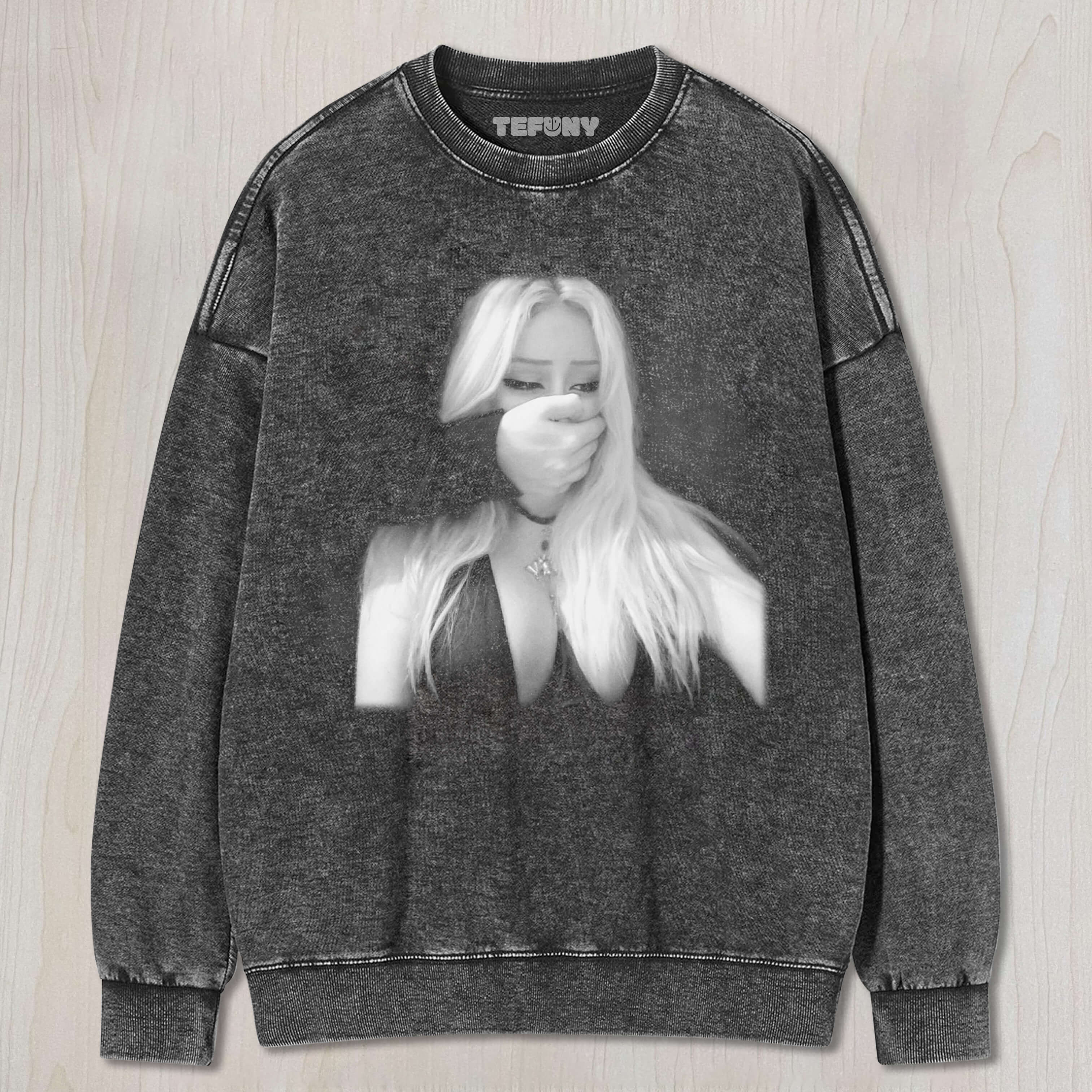 SEXY WOMAN WITH COVERED MOUTH T-SHIRT