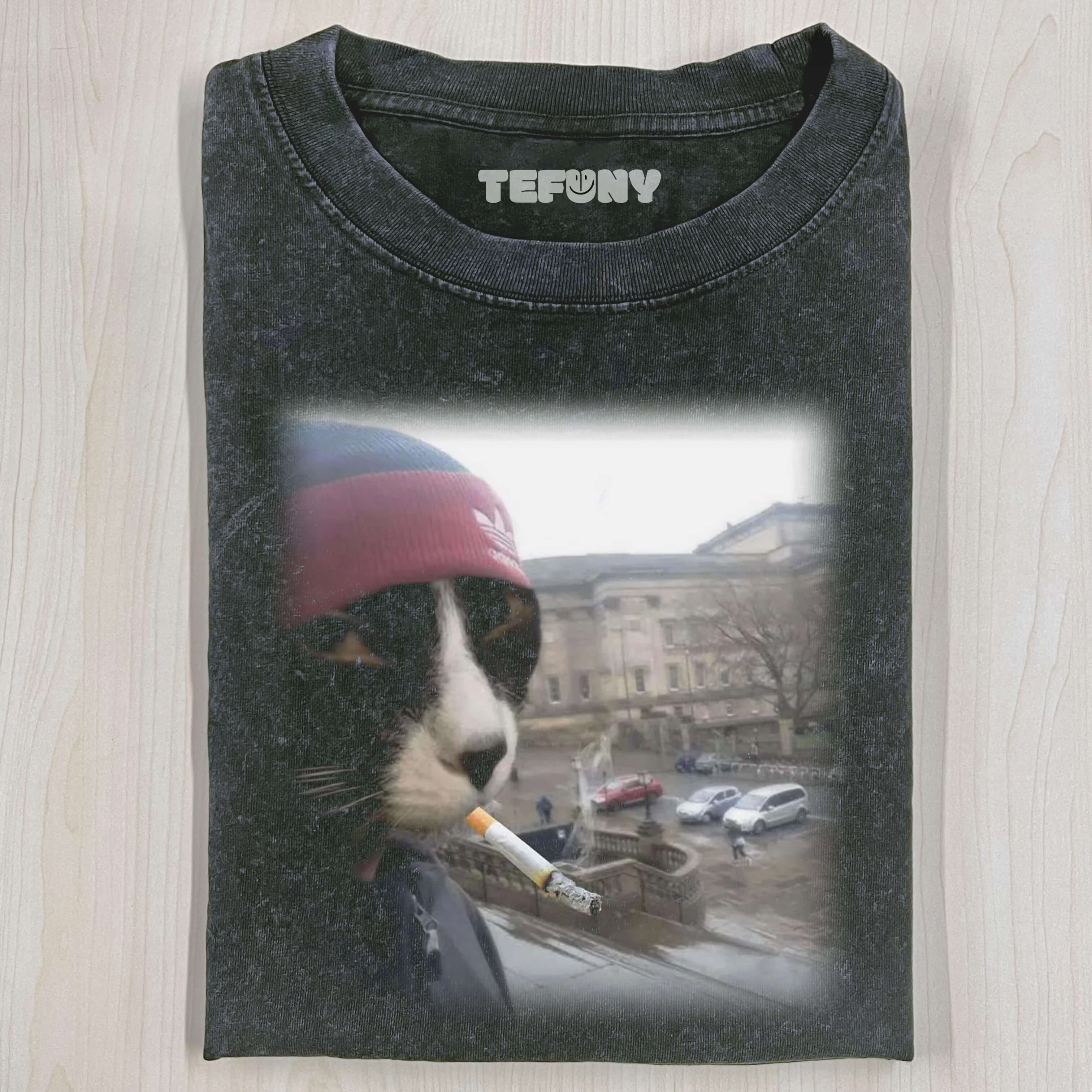 SMOKING CAT T-SHIRT