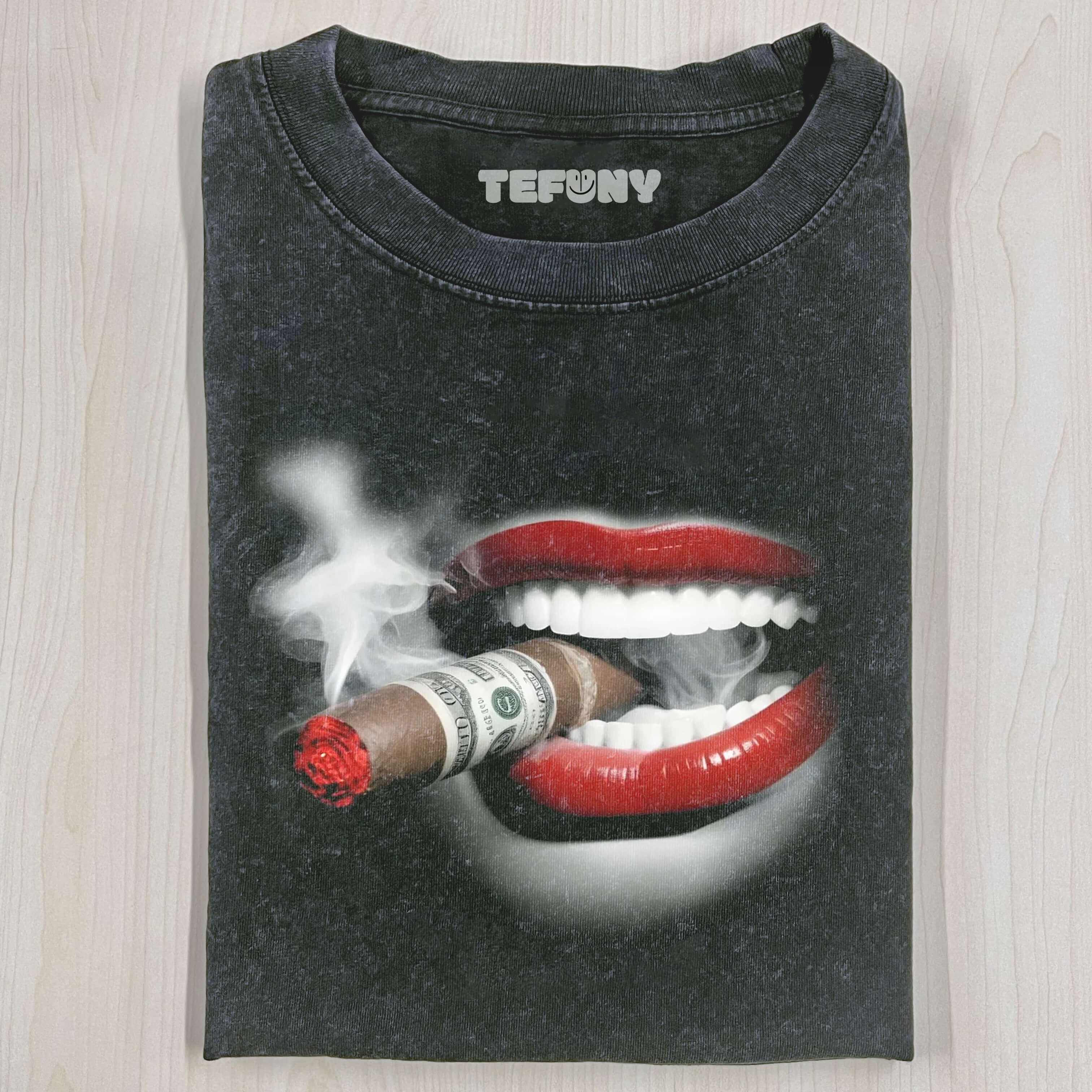 SMOKING MOUTH T-SHIRT
