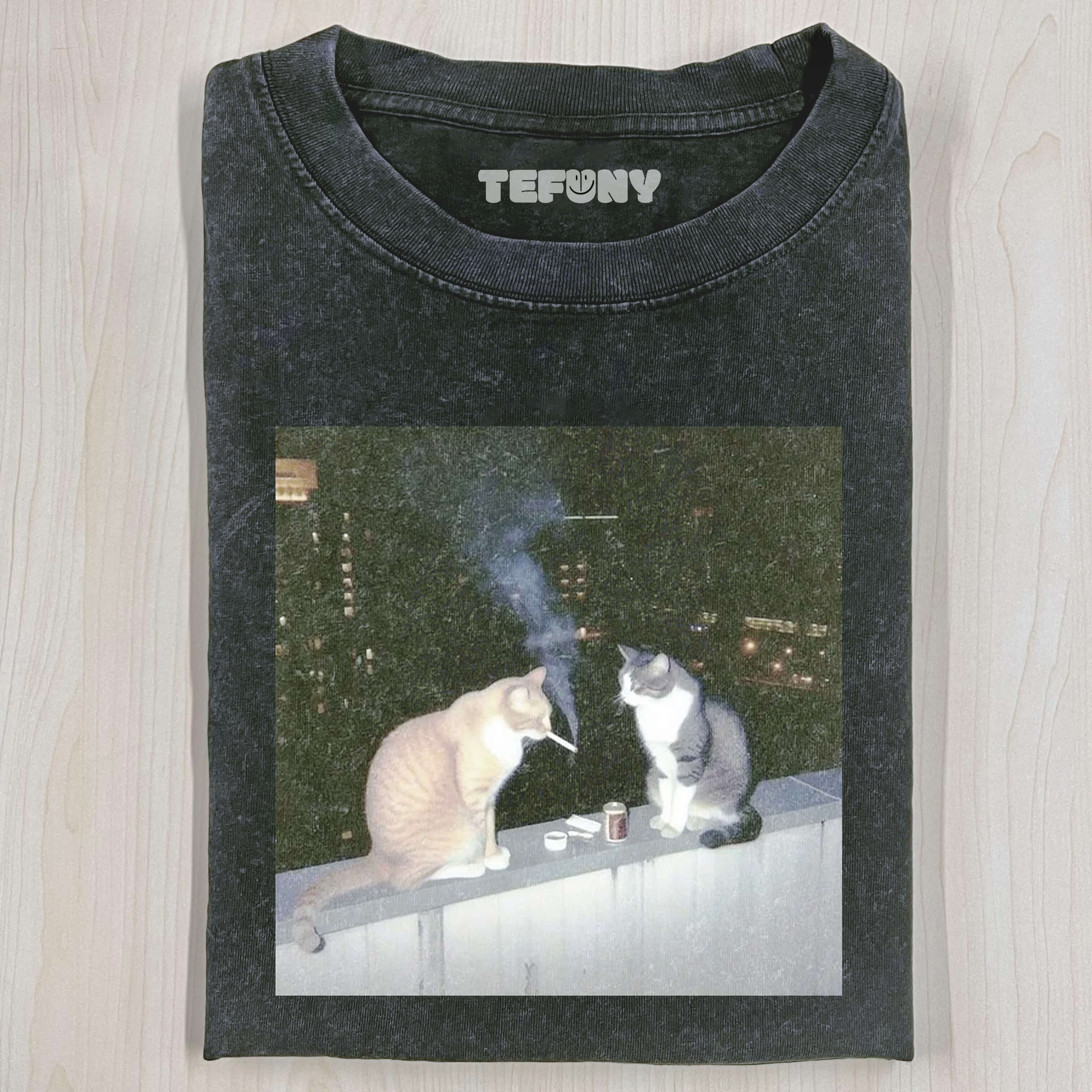 SMOKING CAT T-SHIRT