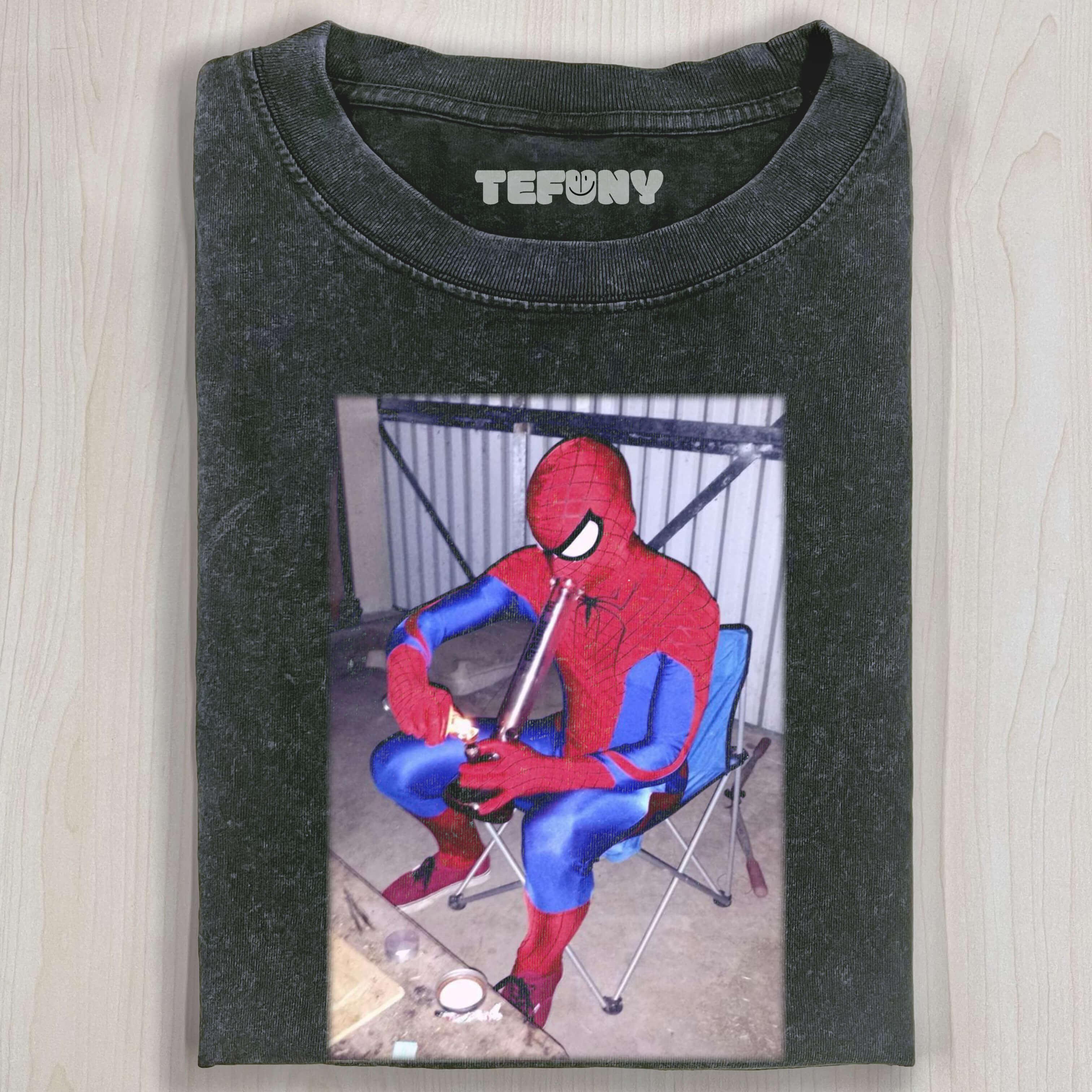 SMOKING SPIDER-MAN T-SHIRT