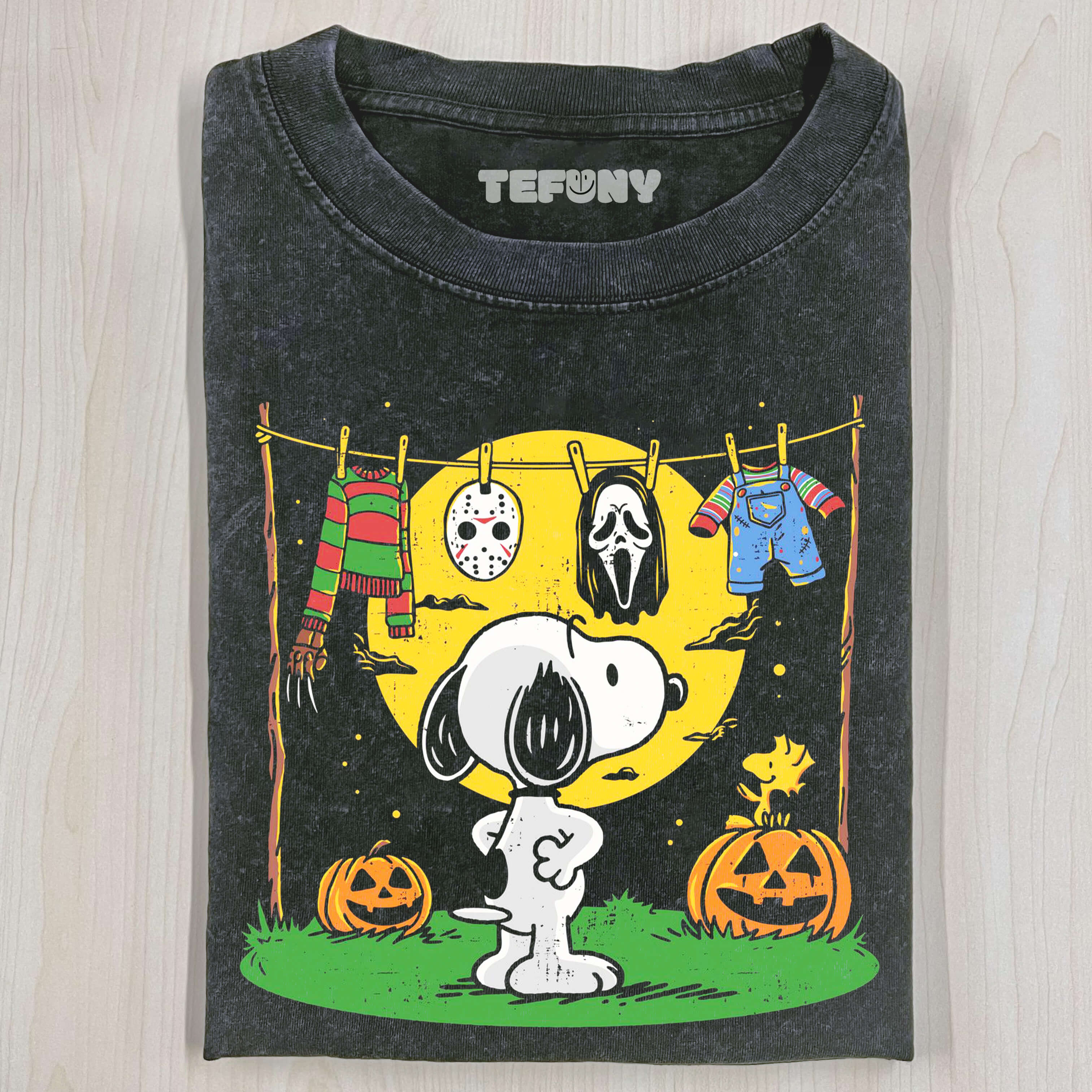 SNOOPY HANGS OUT THE KILLER'S CLOTHES T-SHIRT