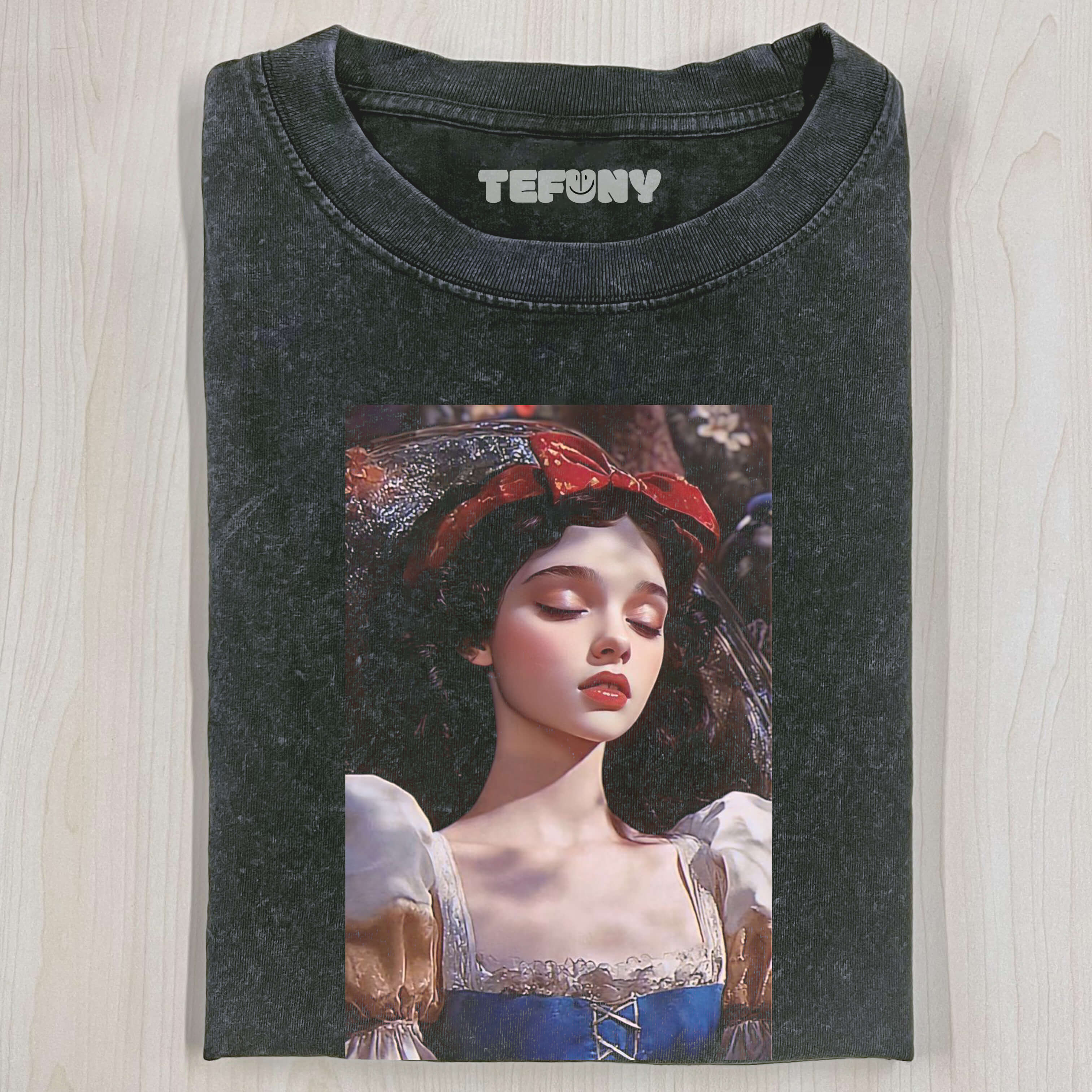 SNOW WHITE V9 T-SHIRT