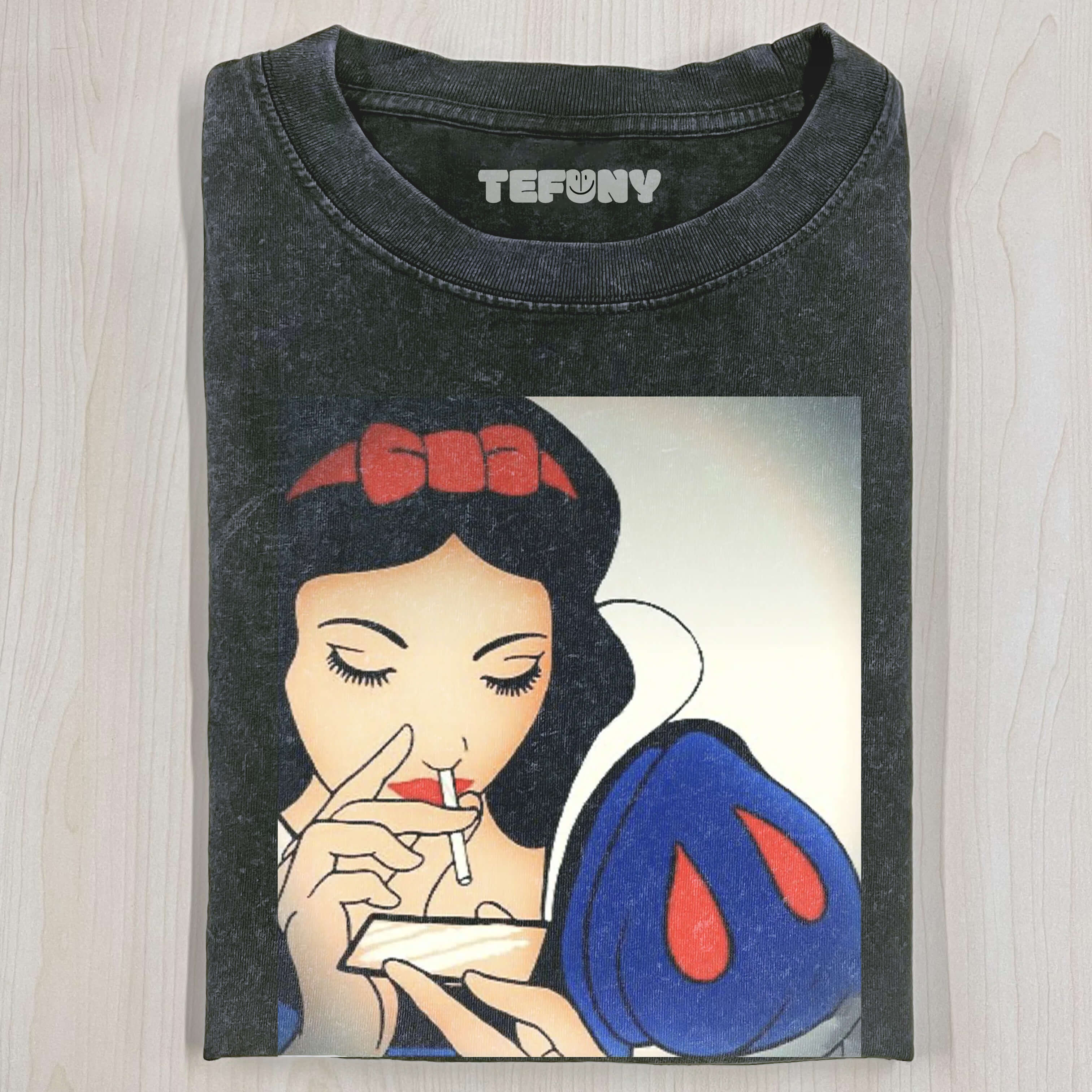 SNOW WHITE V4 T-SHIRT