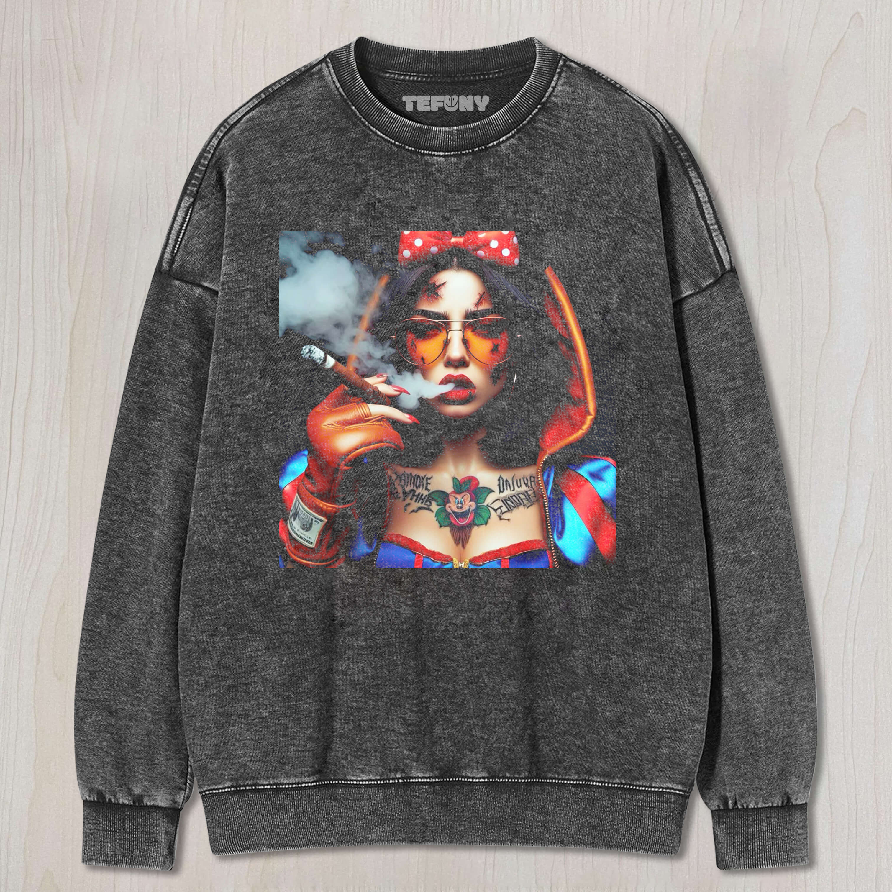 SNOW WHITE SMOKING TEE & SWEAT & HOOD