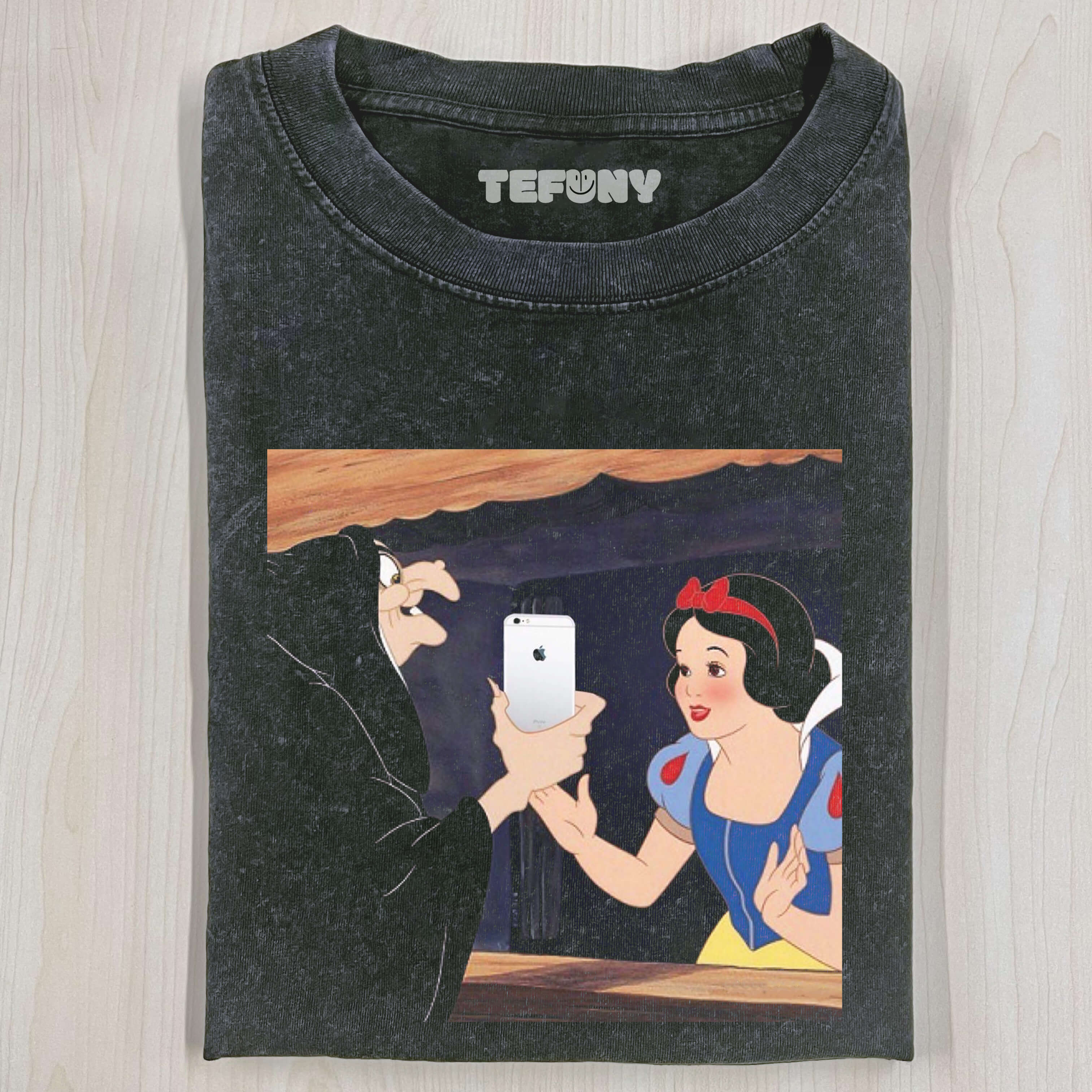 SNOW WHITE V5 T-SHIRT