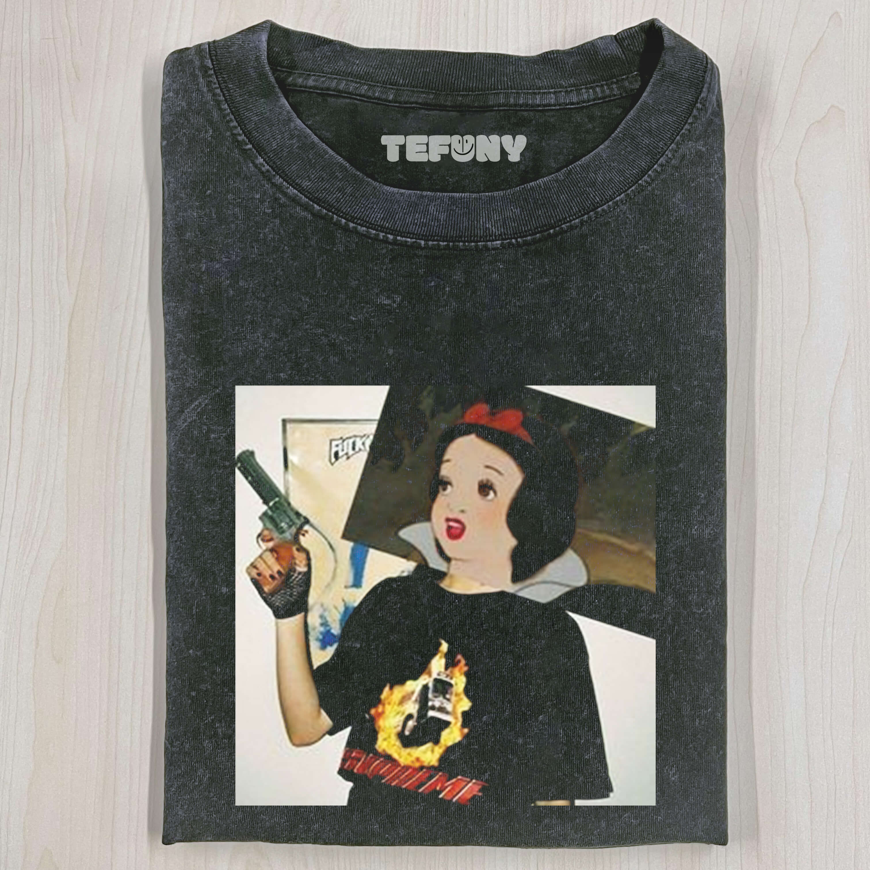 SNOW WHITE V7 T-SHIRT
