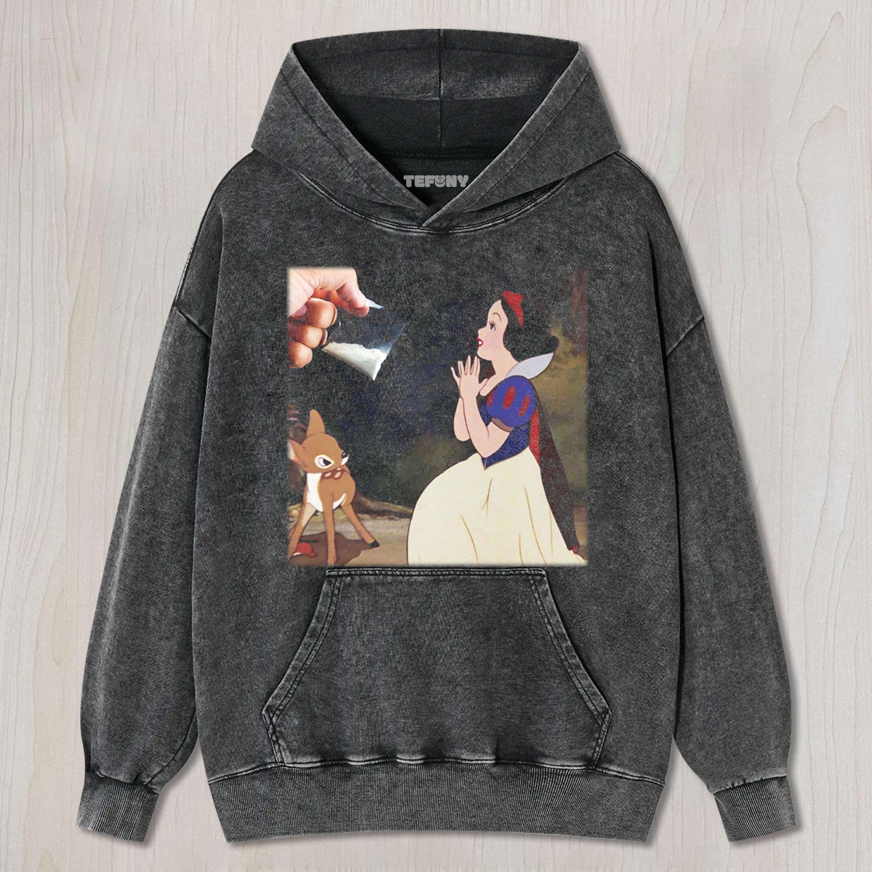 SNOW WHITE SAW THE POWDER TEE & SWEAT & HOOD