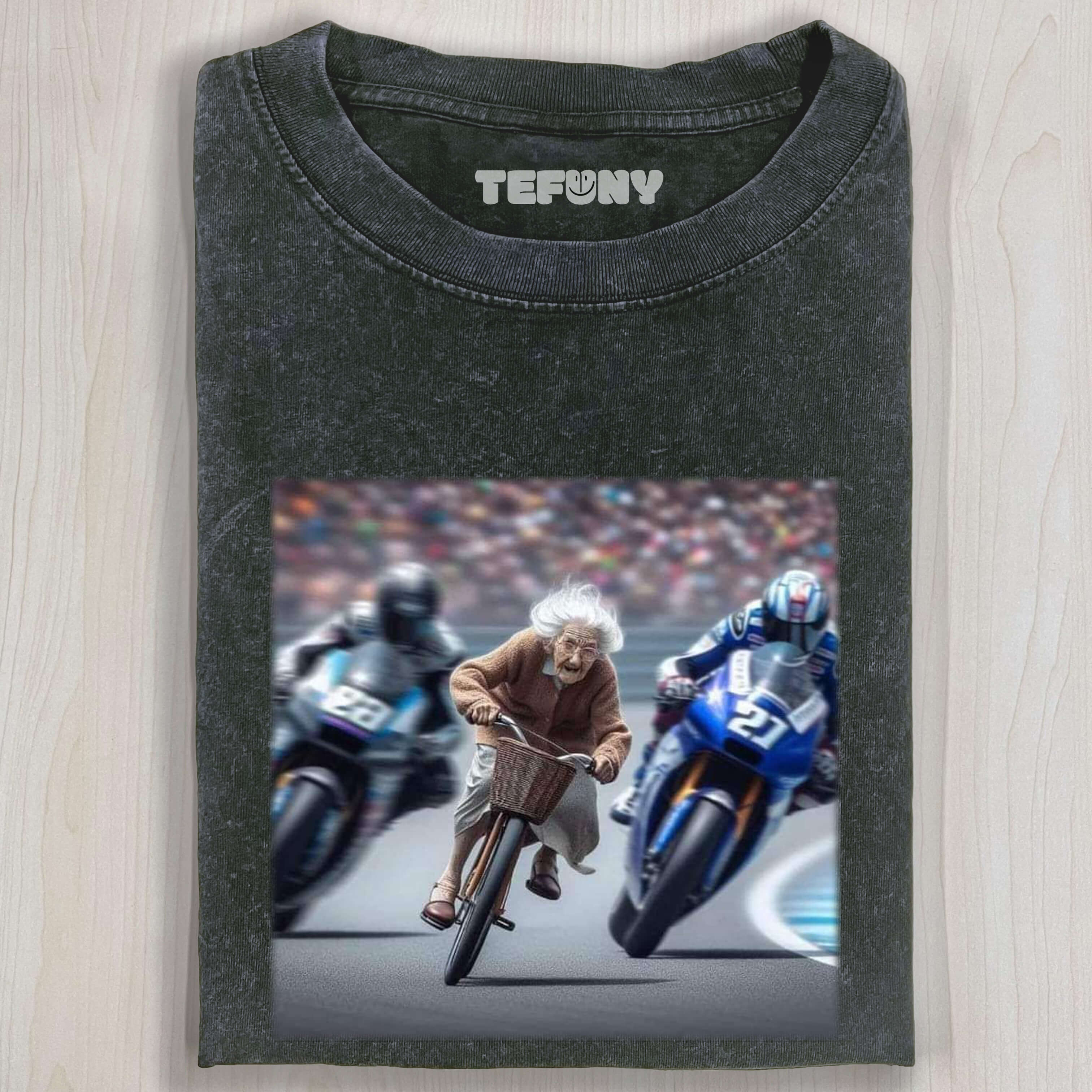 SPEEDY GRANNY TEE