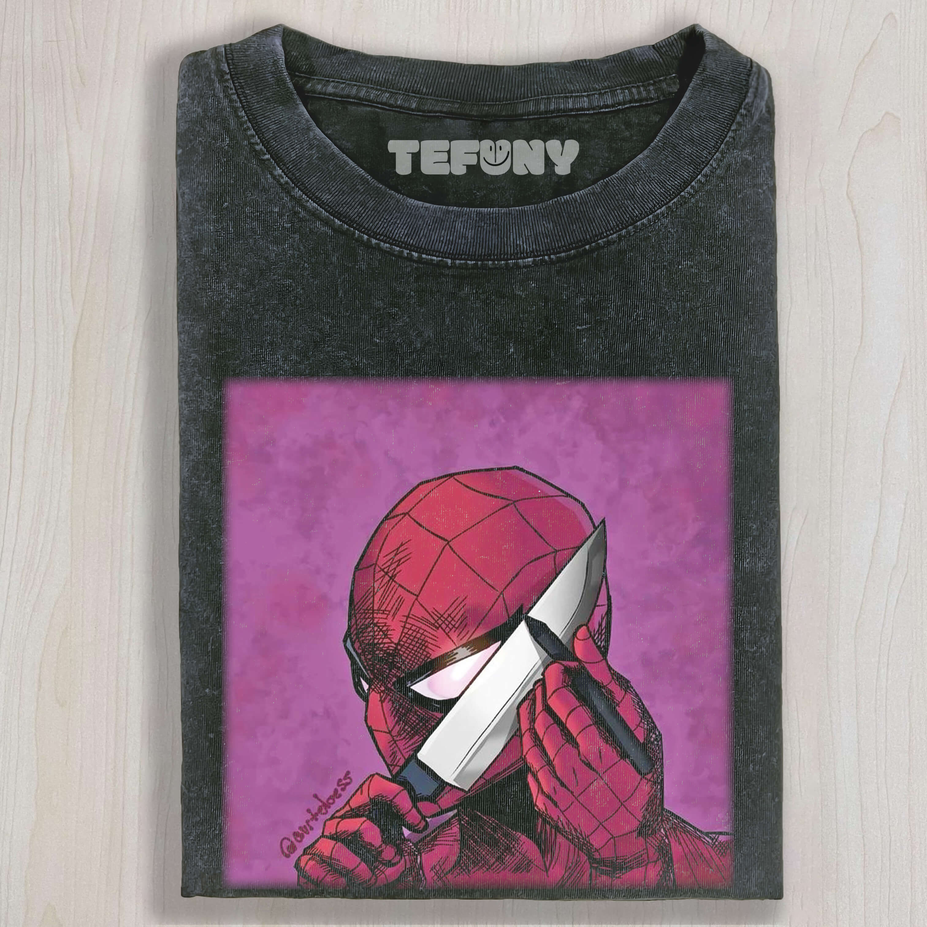 SPIDER-MAN (GIRL？) T-SHIRT