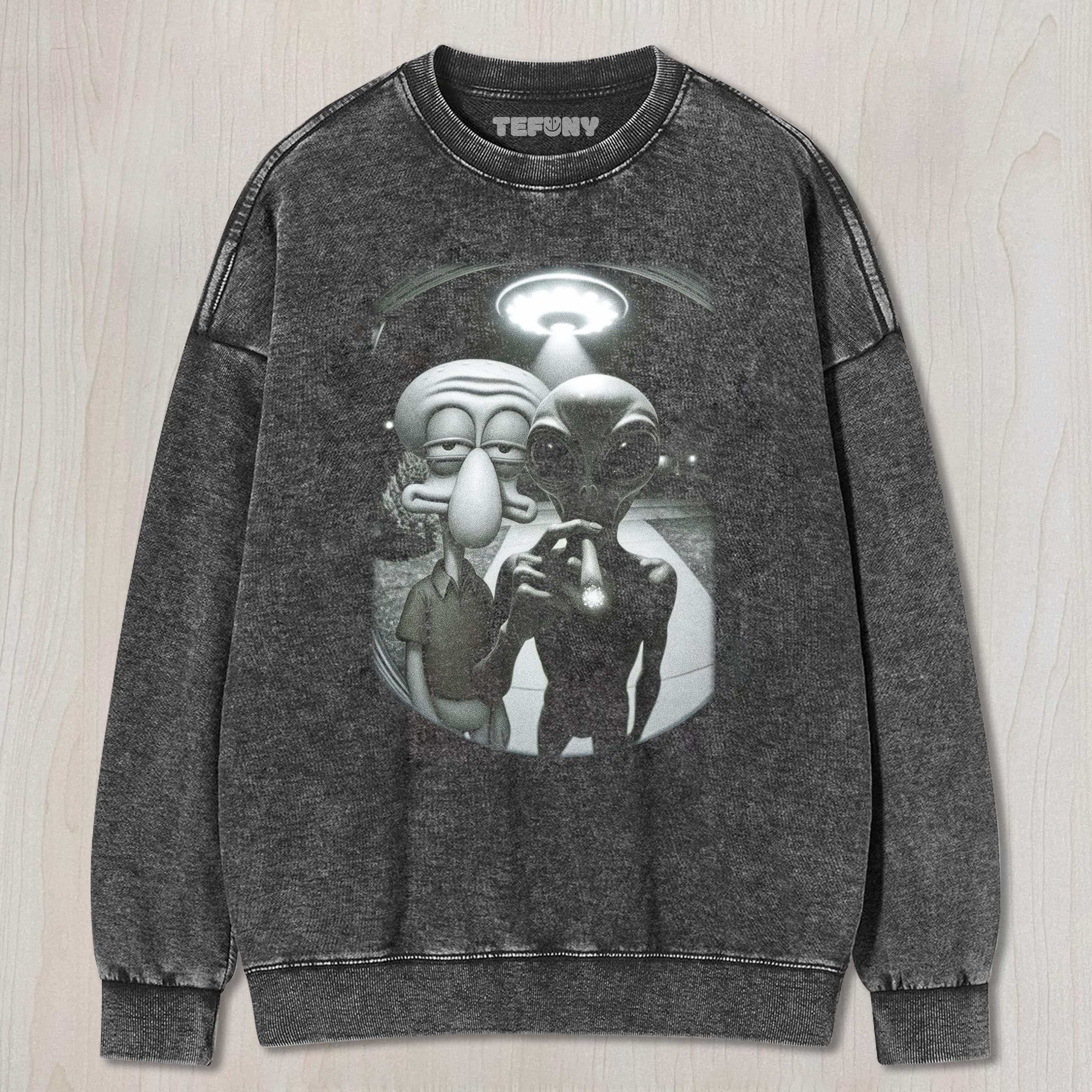 SQUIDWARD AND ALIENS TEE & SWEAT & HOOD