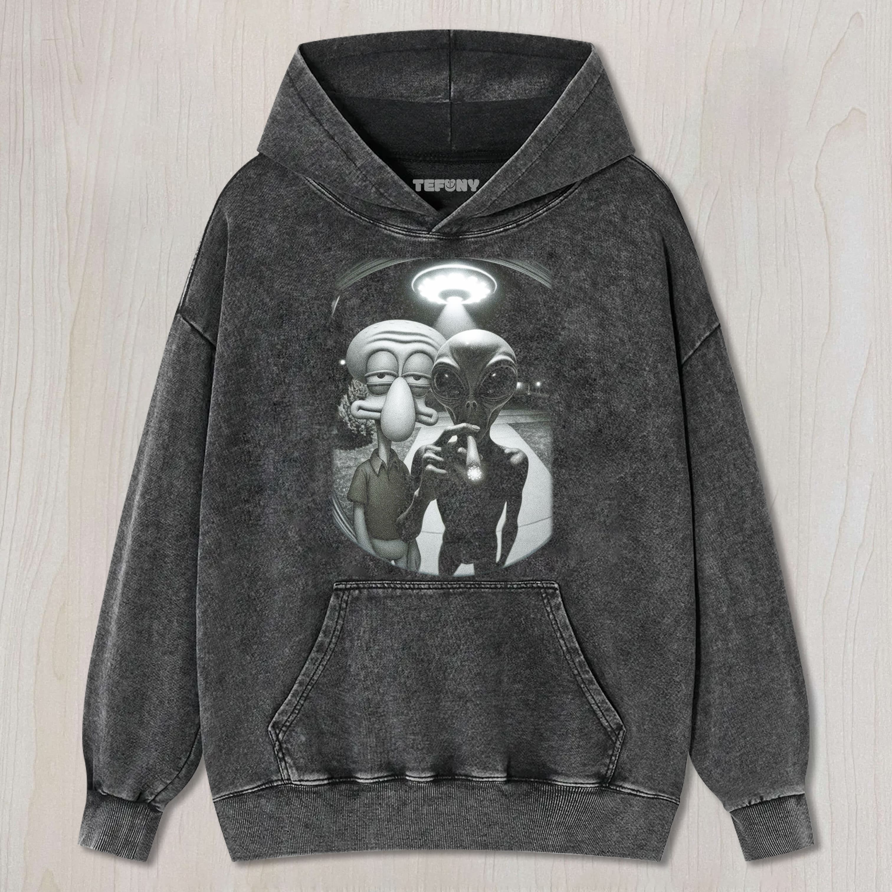 SQUIDWARD AND ALIENS TEE & SWEAT & HOOD