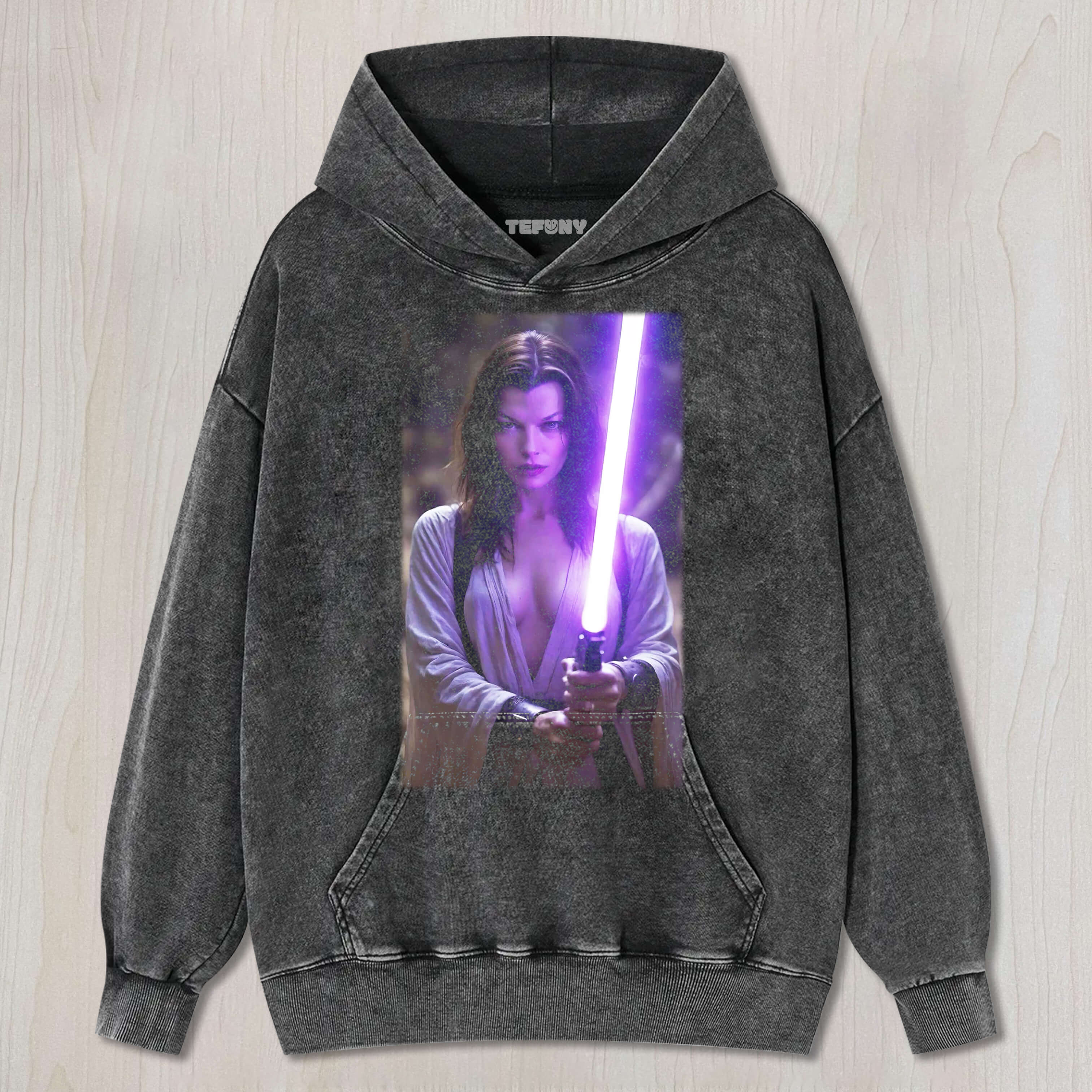STAR WARS MILLA JOVOVICH T-SHIRT