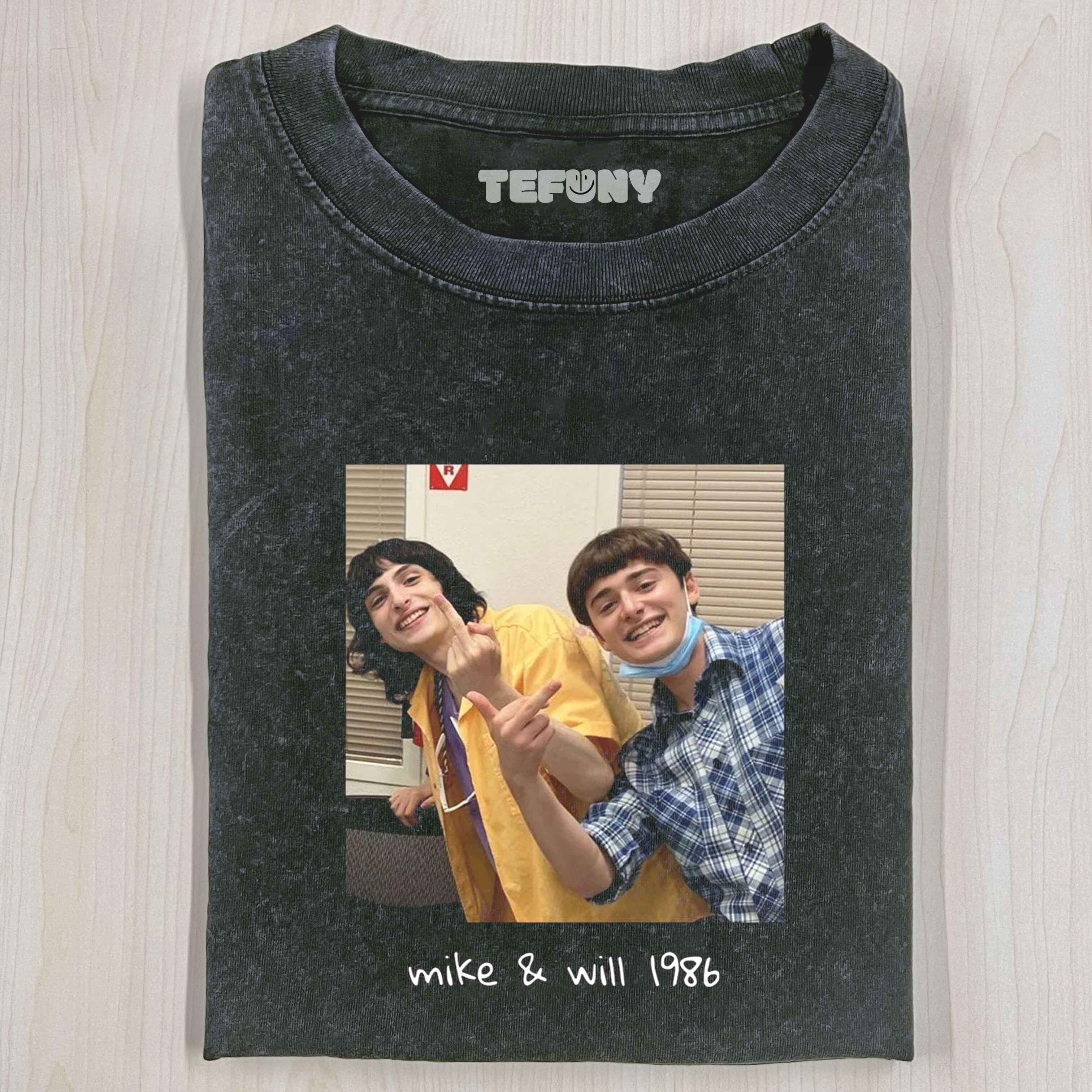 STRANGER THINGS 2 TEE