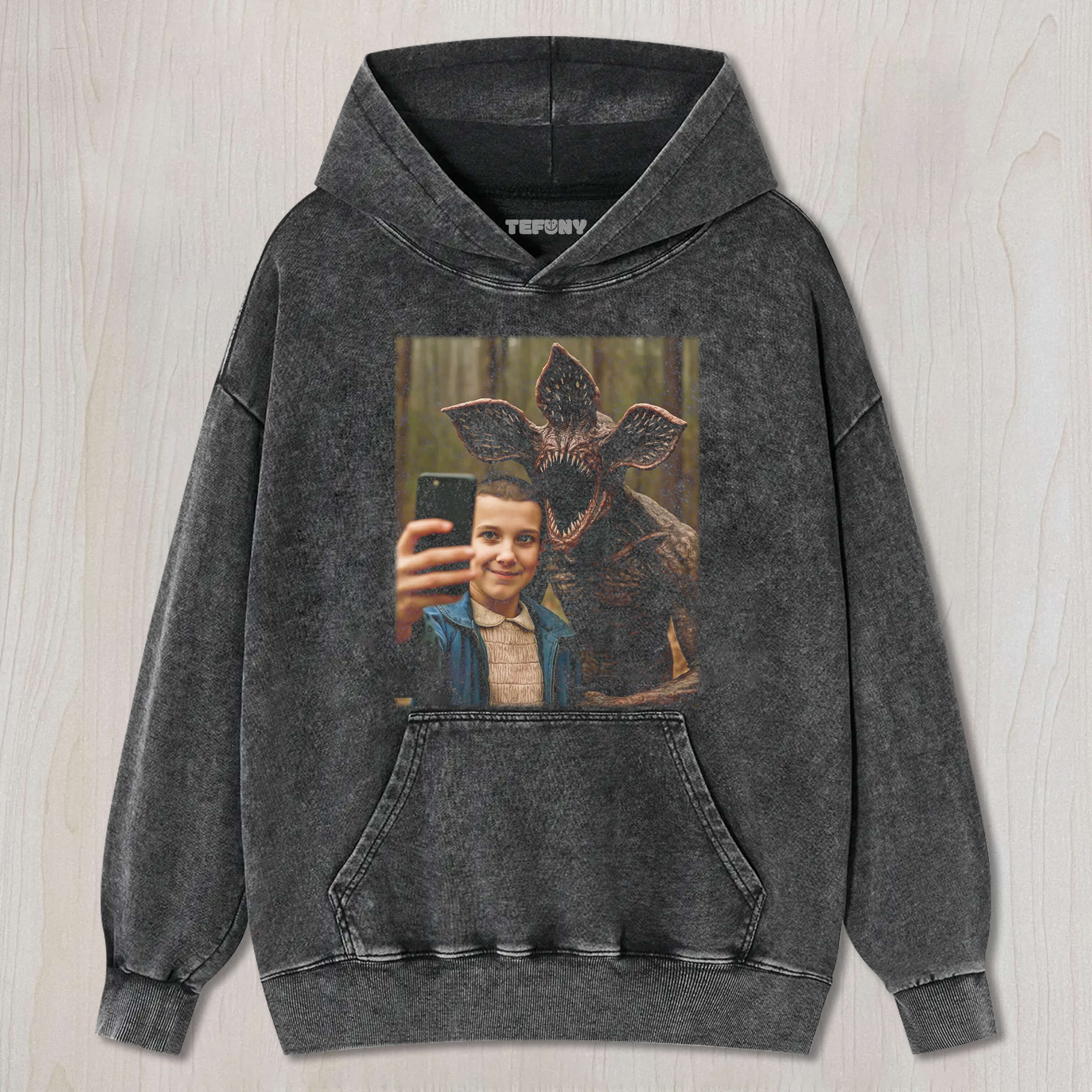 STRANGER THINGS & THE DEMOGORGON TEE & SWEAT & HOOD