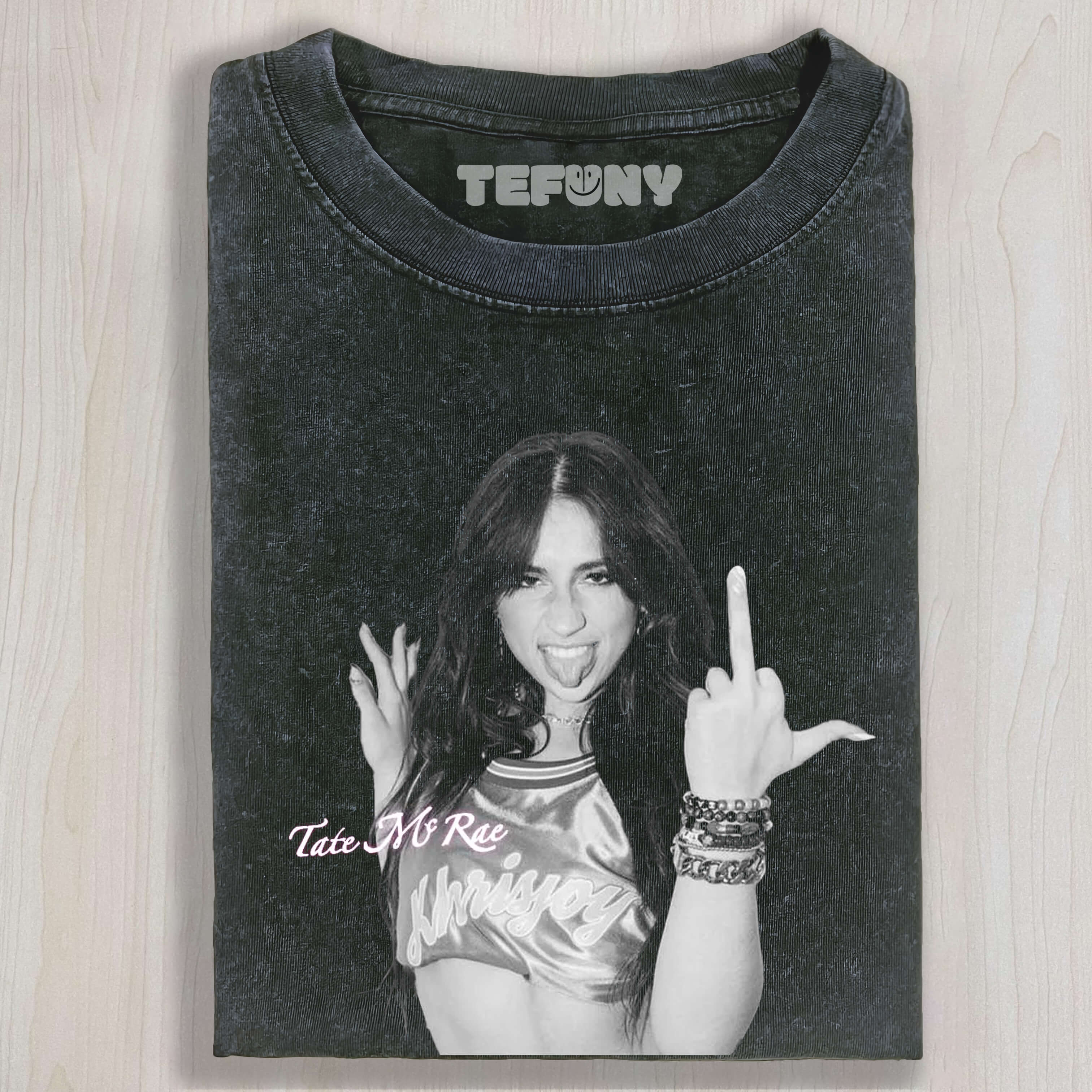 TATE MCRAE MIDDLE FINGER V1 TEE & SWEAT & HOOD