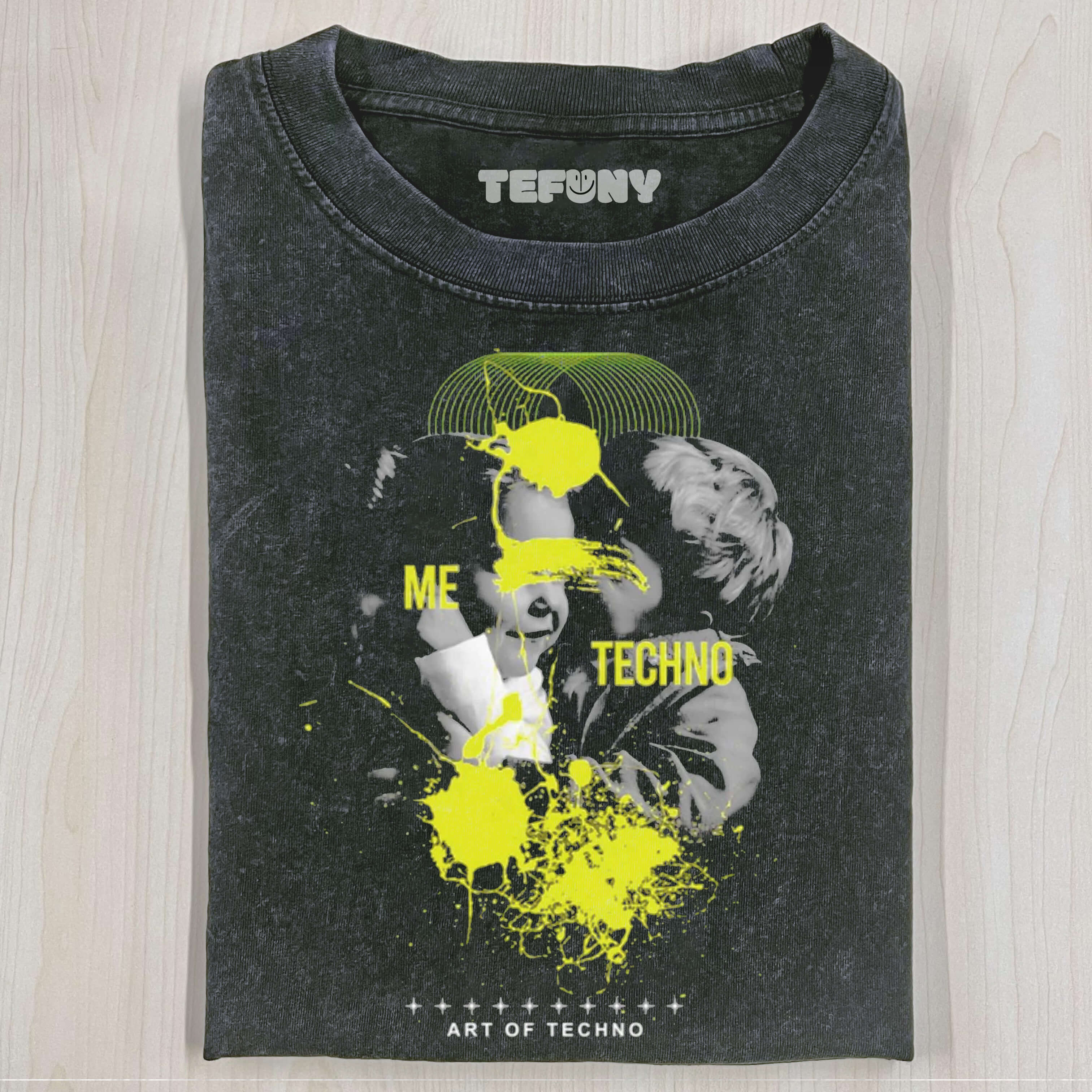 TECHNO IS LOVE T-SHIRT