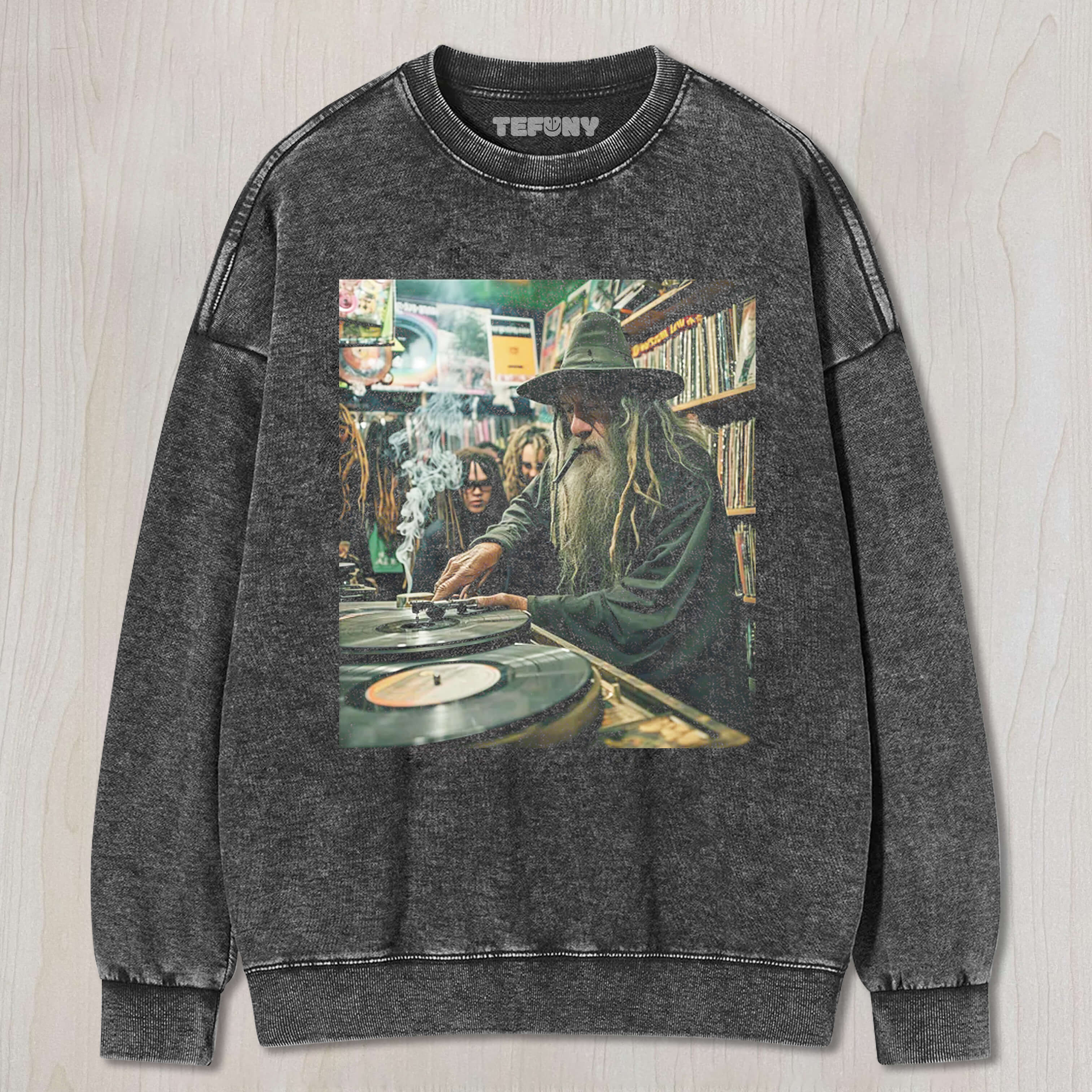 THE LORD OF THE RINGS GANDALF DJ V1 TEE & SWEAT & HOOD