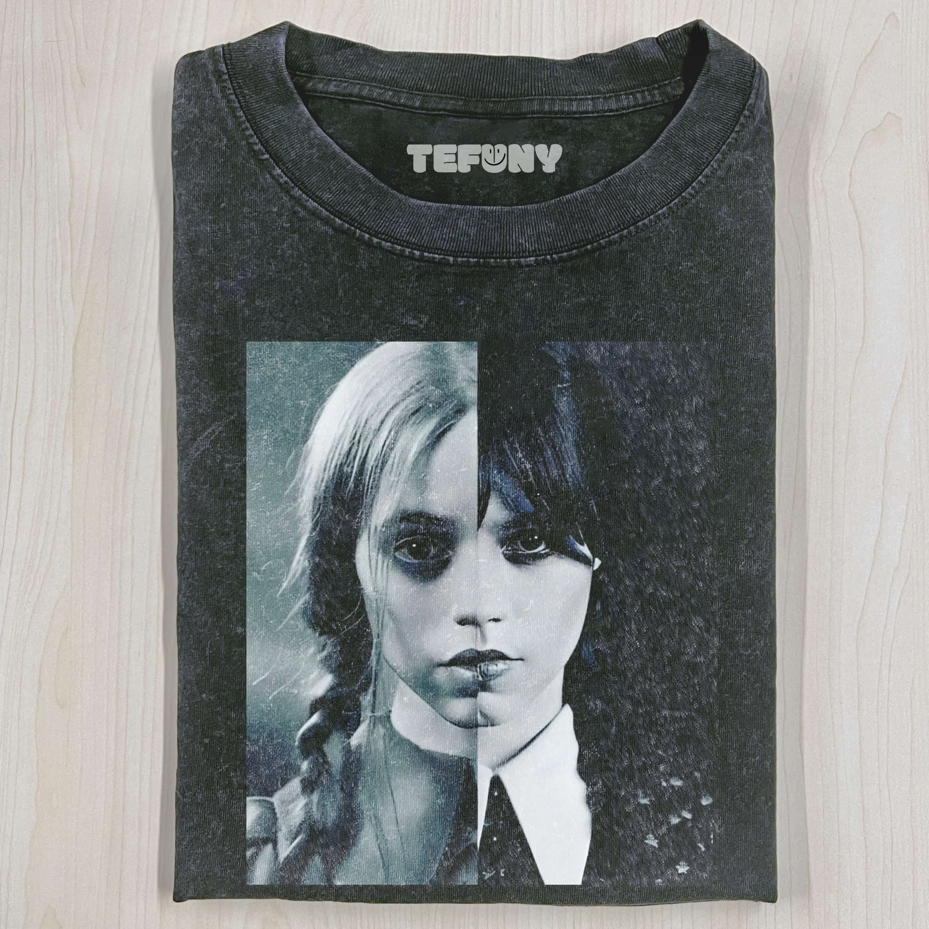 THE ADDAMS FAMILY T-SHIRT