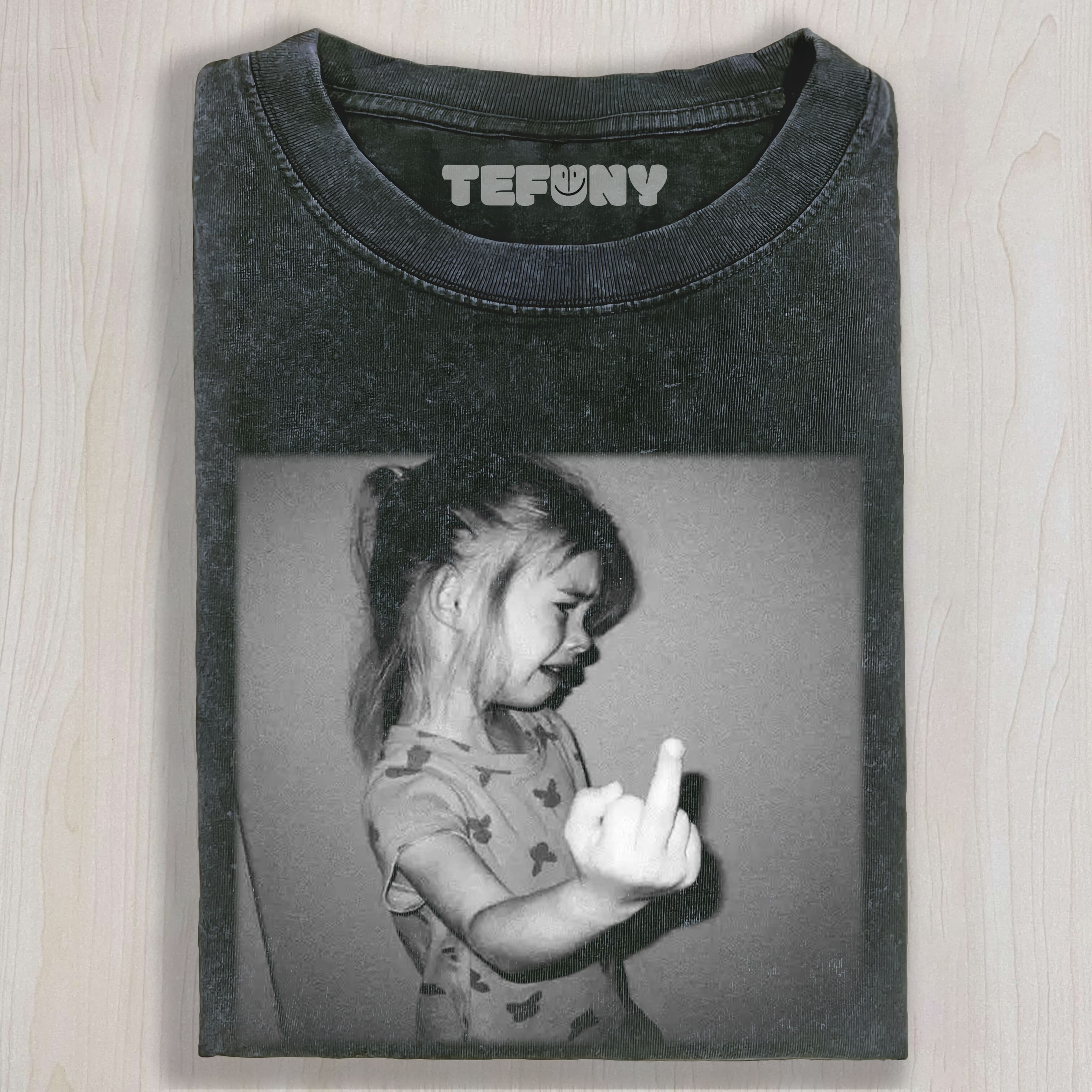 THE CRYING LITTLE GIRL GIVES THE MIDDLE FINGER TEE & SWEAT & HOOD