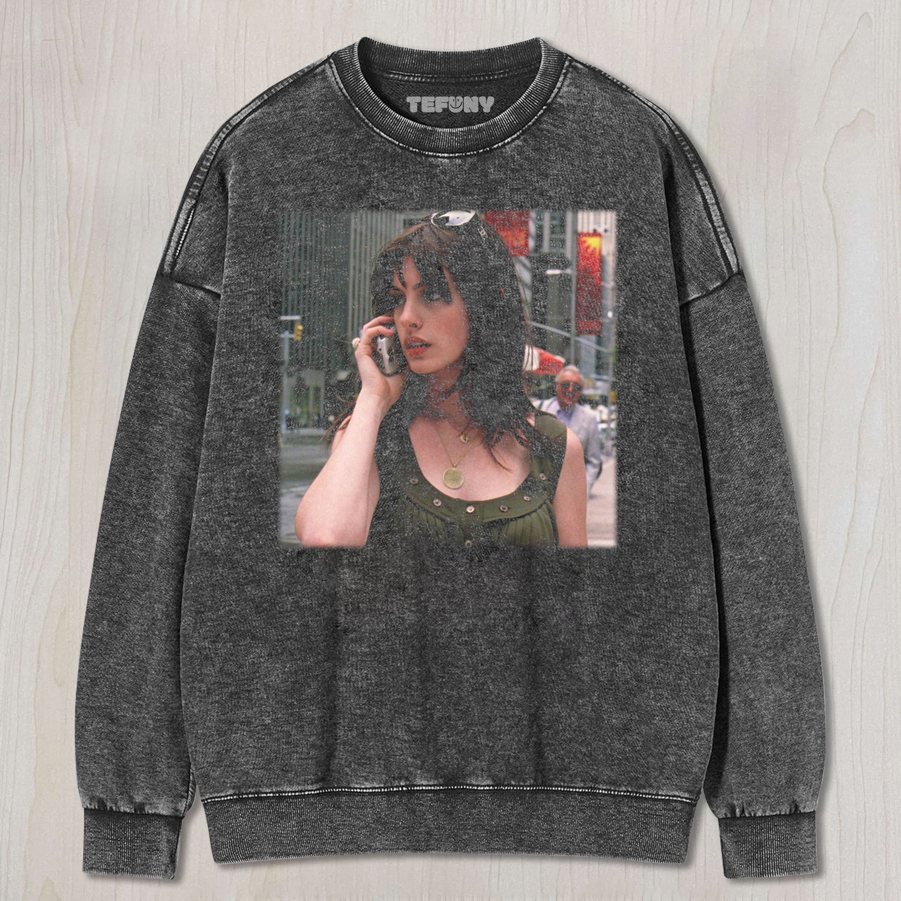 THE DEVIL WEARS PRADA ANNE HATHAWAY UNISEX TEE, TANK TOP, LAYERED LS, SWEATSHIRT & HOODIE