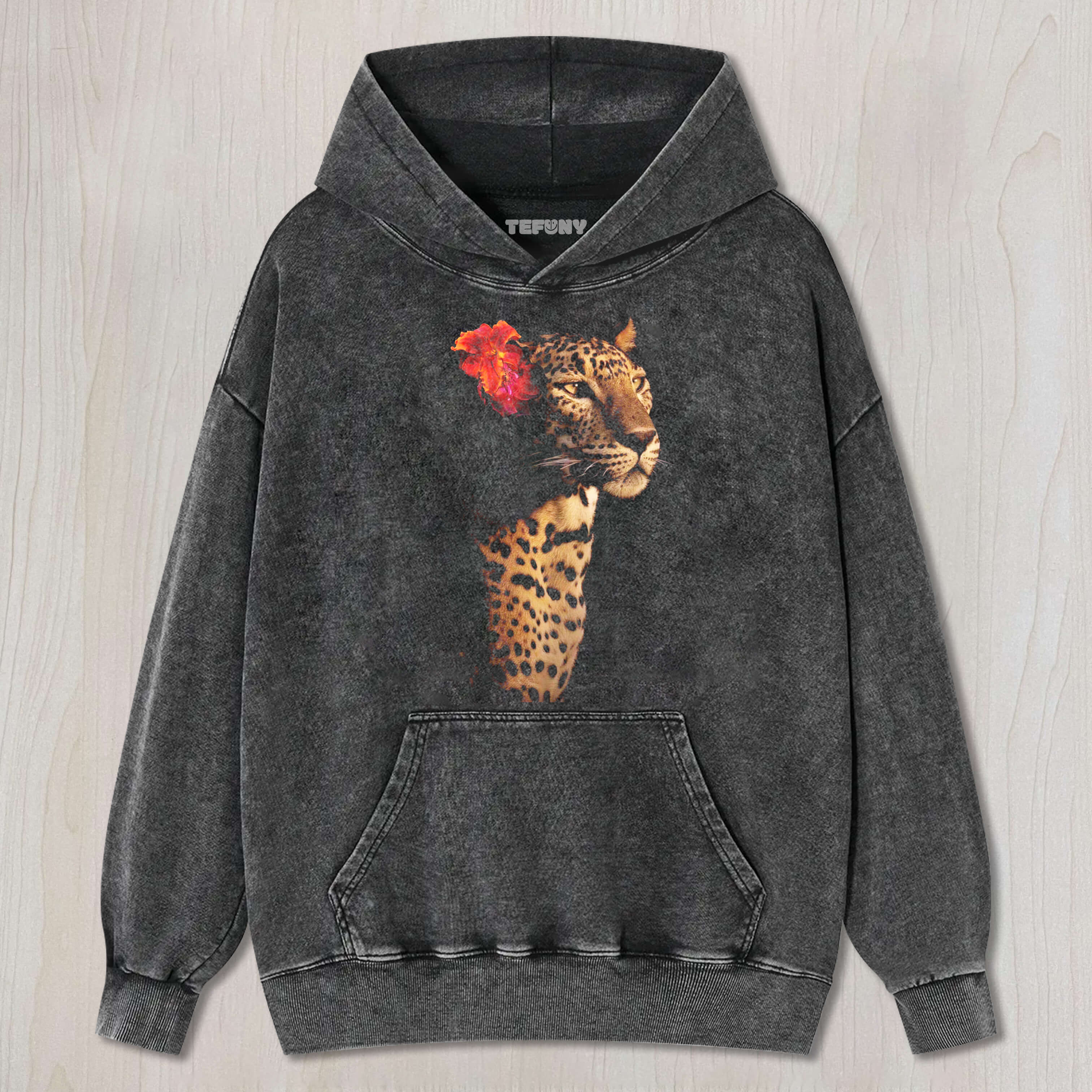 THE LEOPARD HAD A FLOWER ON ITS HEAD T-SHIRT & LONG SLEEVES & HOODIES