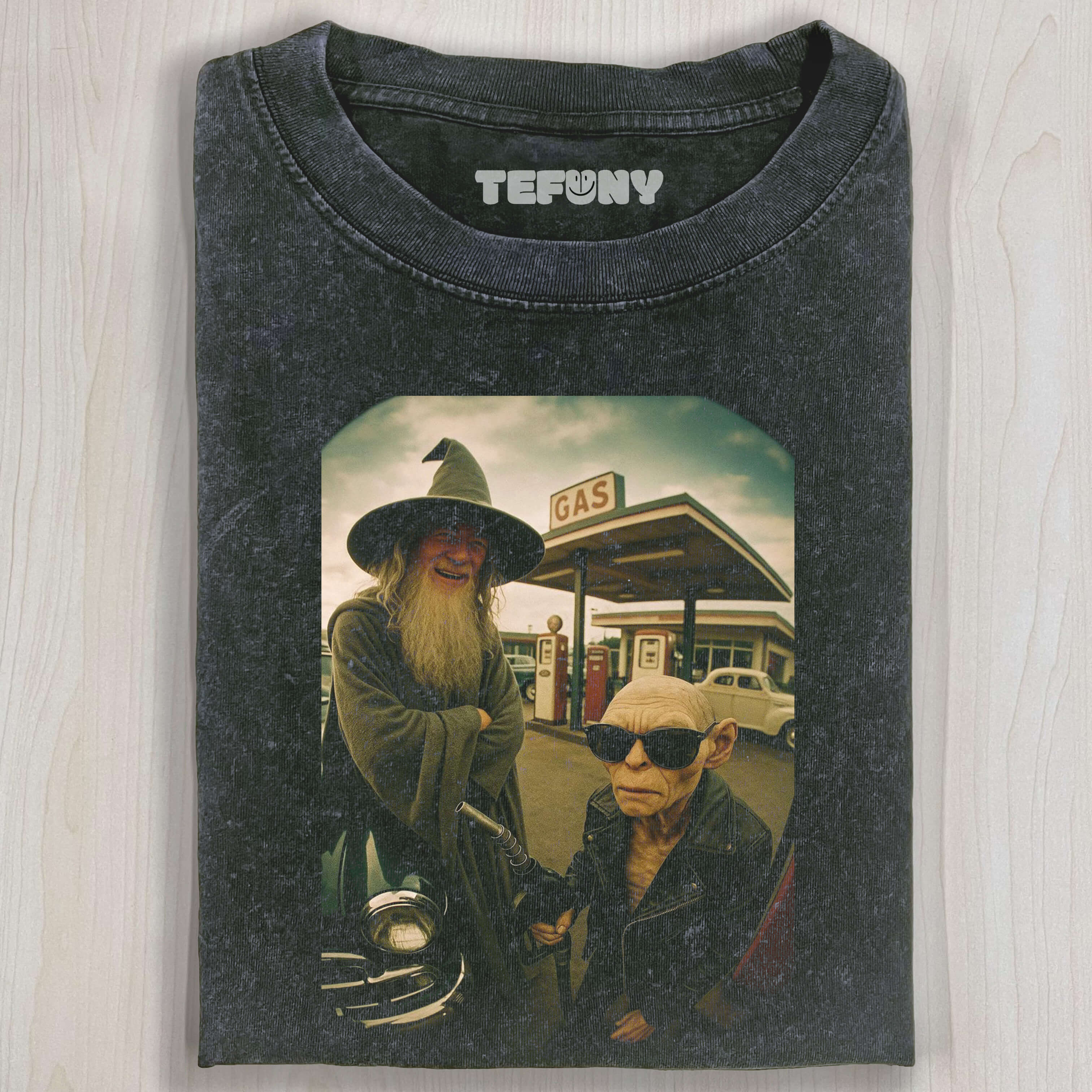 THE LORD OF THE RINGS GAS T-SHIRT