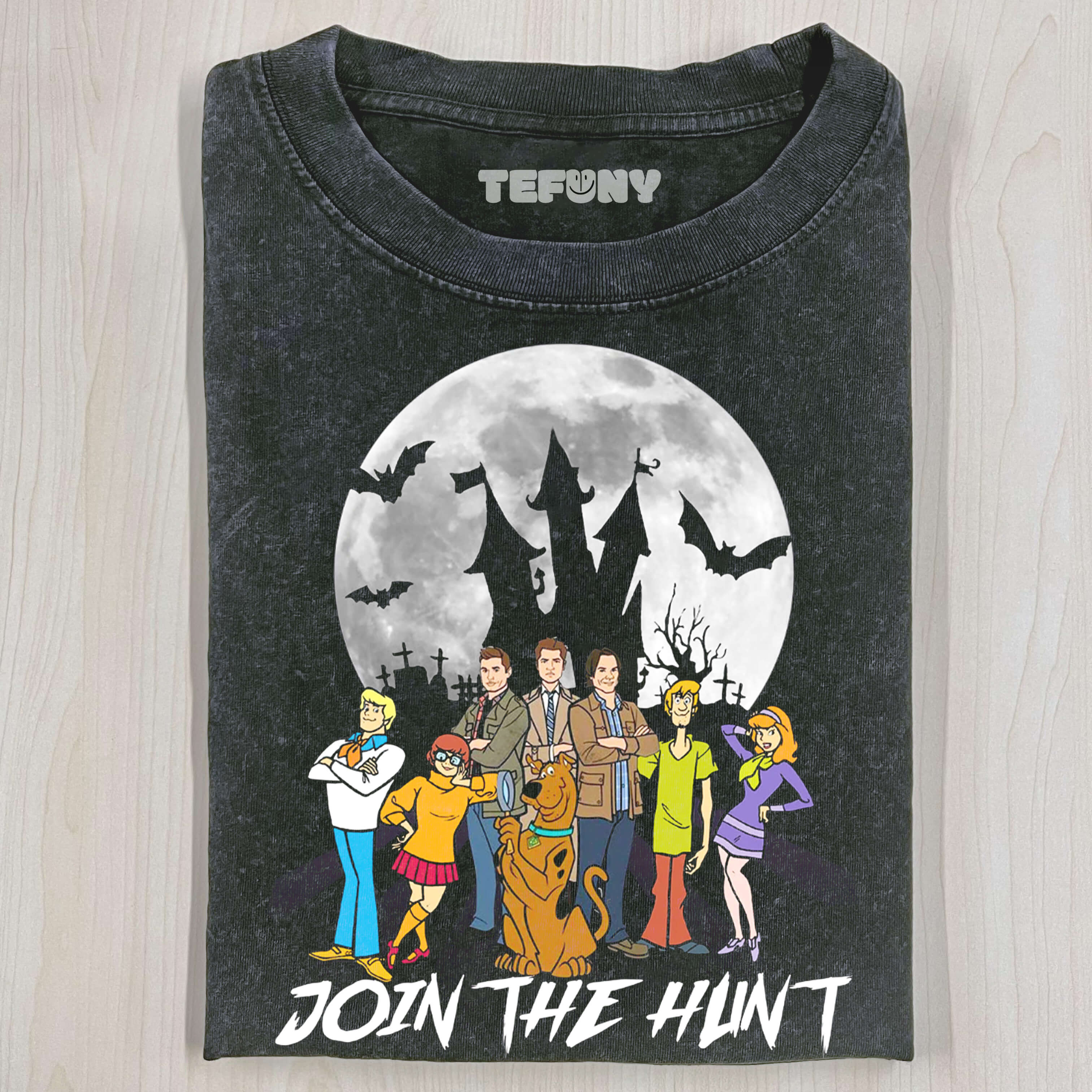 THE SCOOBY-DOO SHOW IN MOONLIGHT T-SHIRT