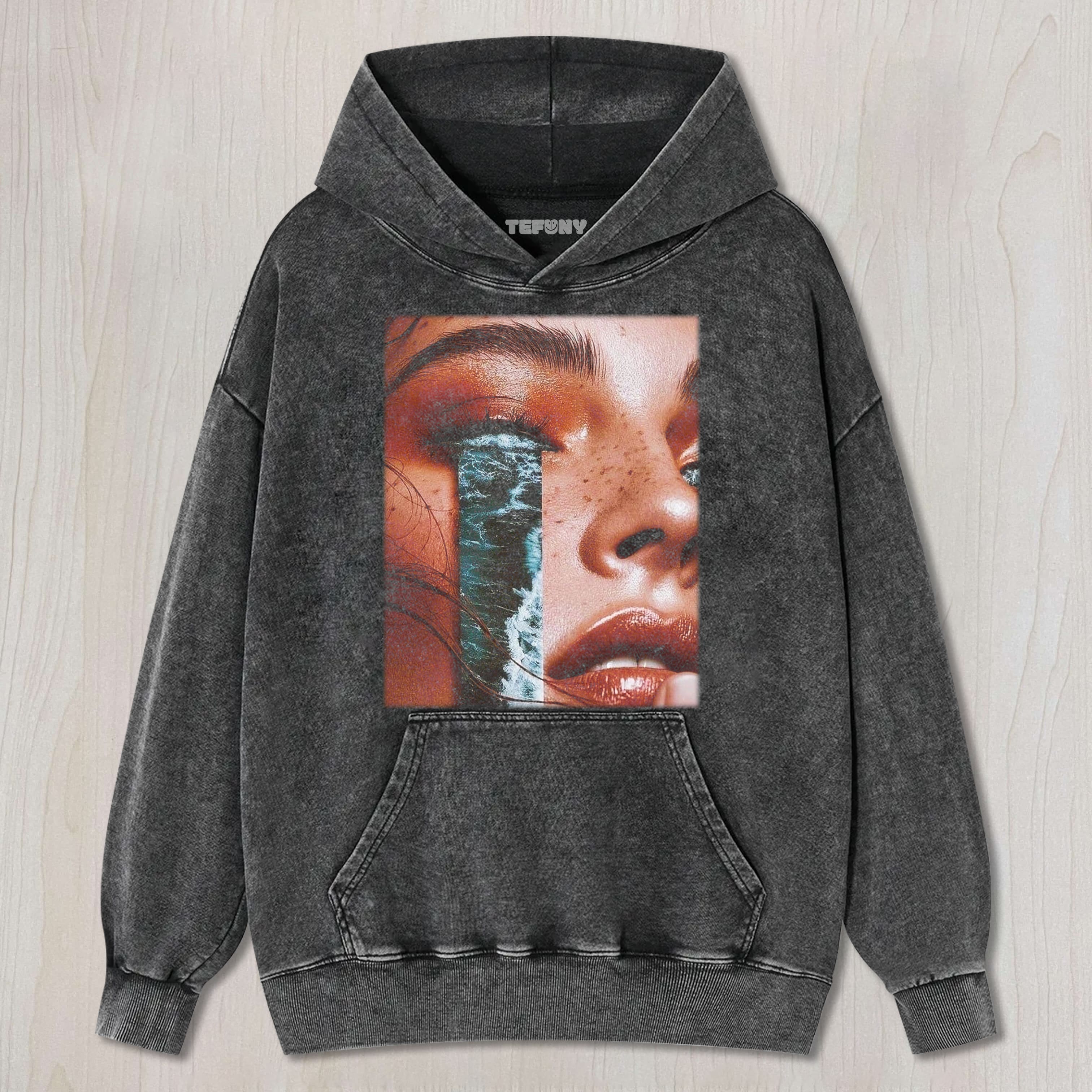 THE SEA IN THE EYES TEE & SWEAT & HOOD