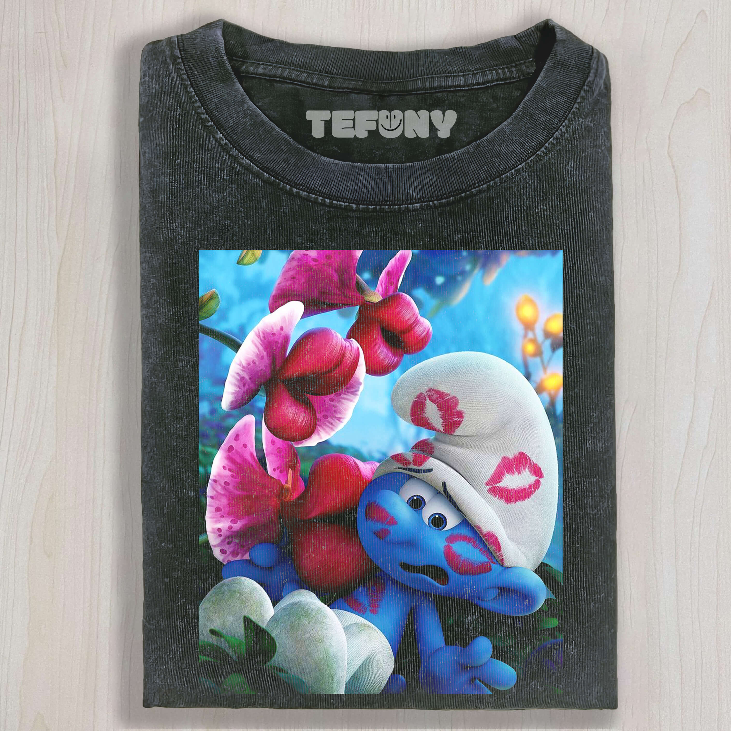 THE SMURF GOT KISSED T-SHIRT