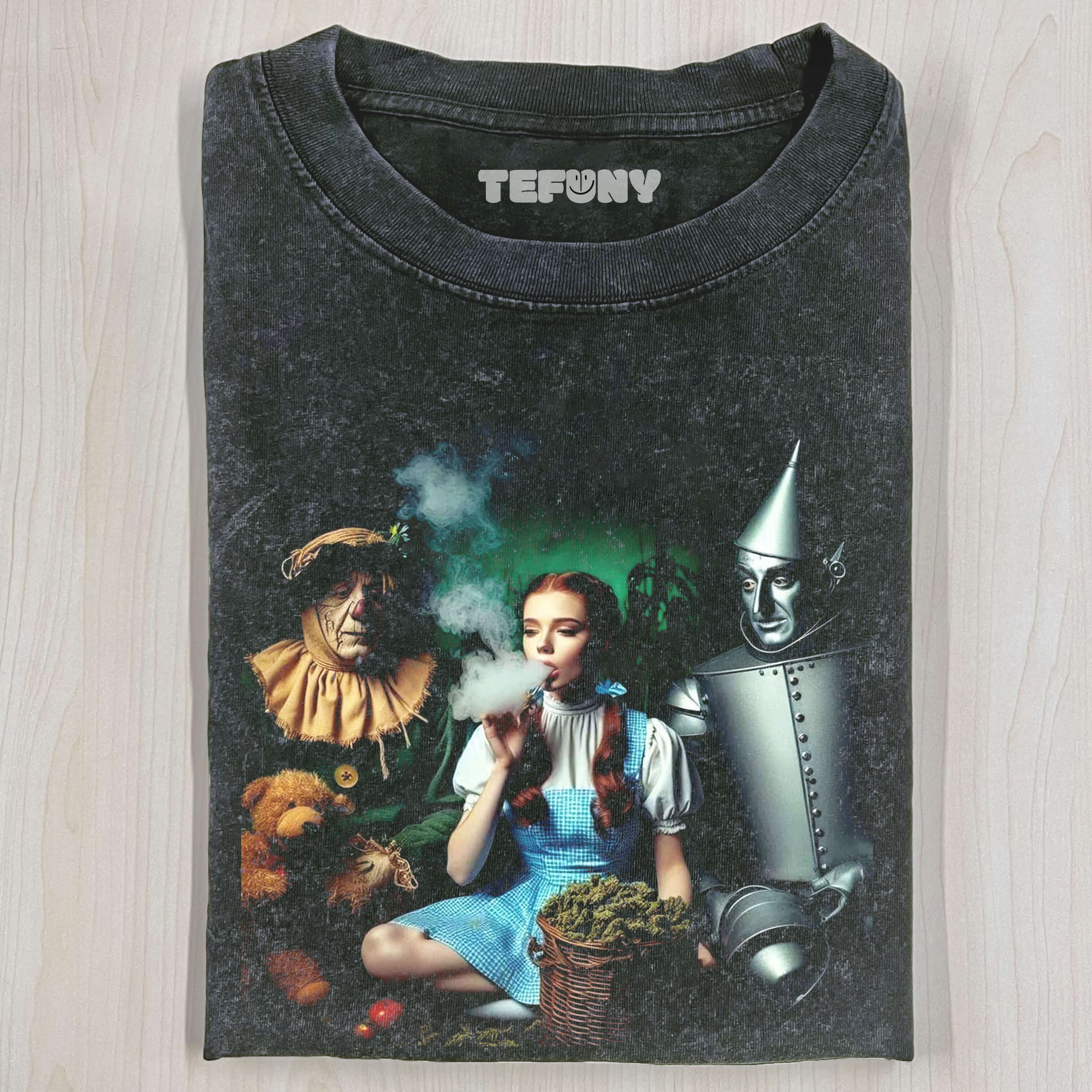 THE WIZARD OF OZ & WICKED WITCH T-SHIRT