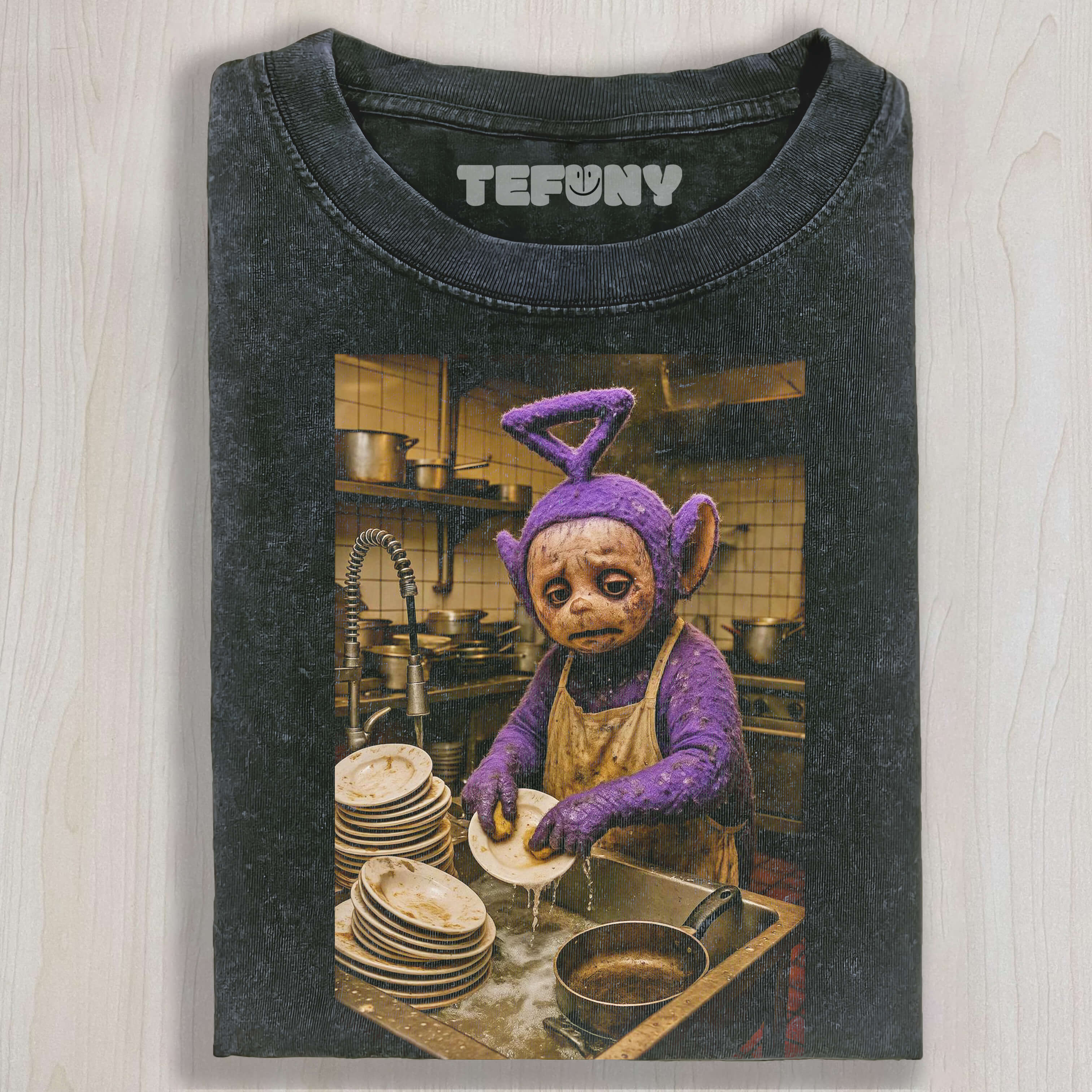 TINKY WINKY WASHING DISHES T-SHIRT
