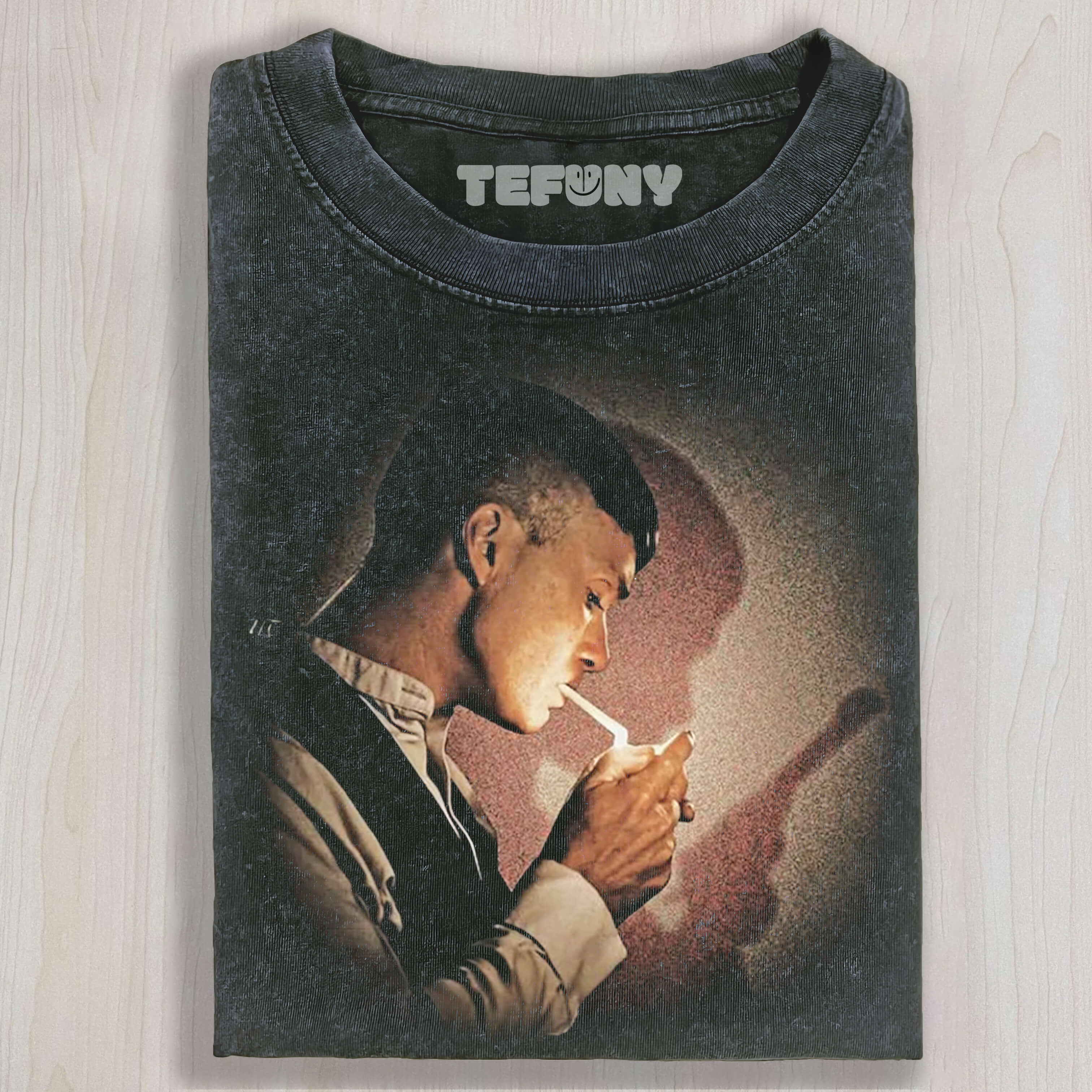 TOMMY SHELBY SMOKING T-SHIRT