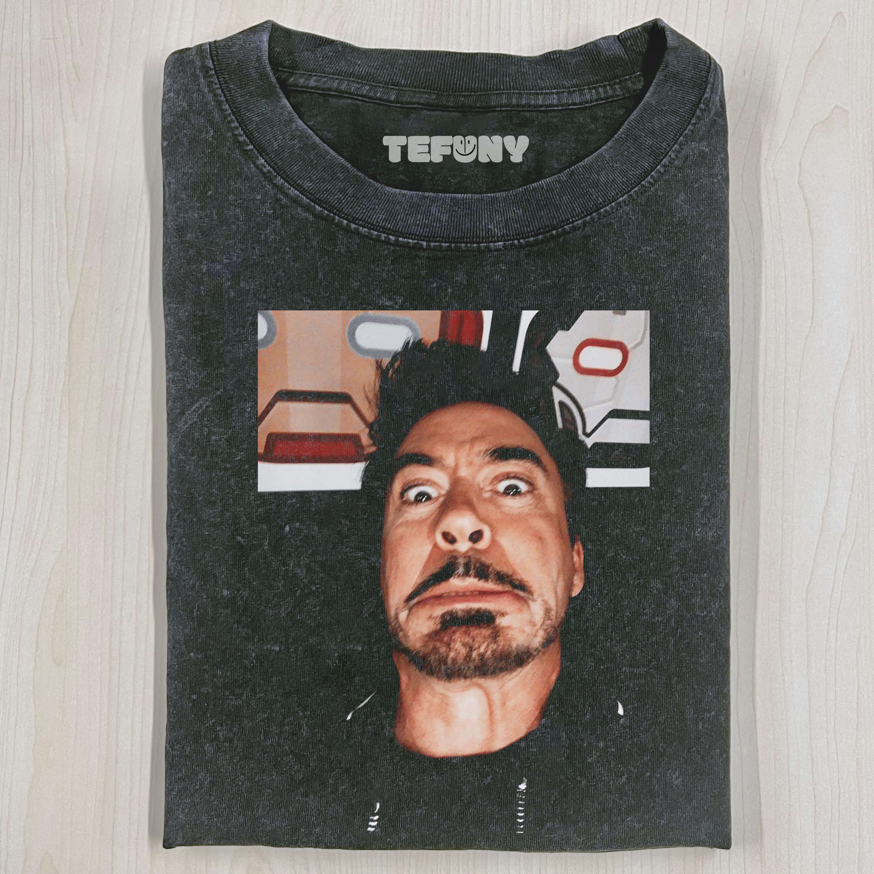 TONY STARK WITH A FUNNY EXPRESSION T-SHIRT