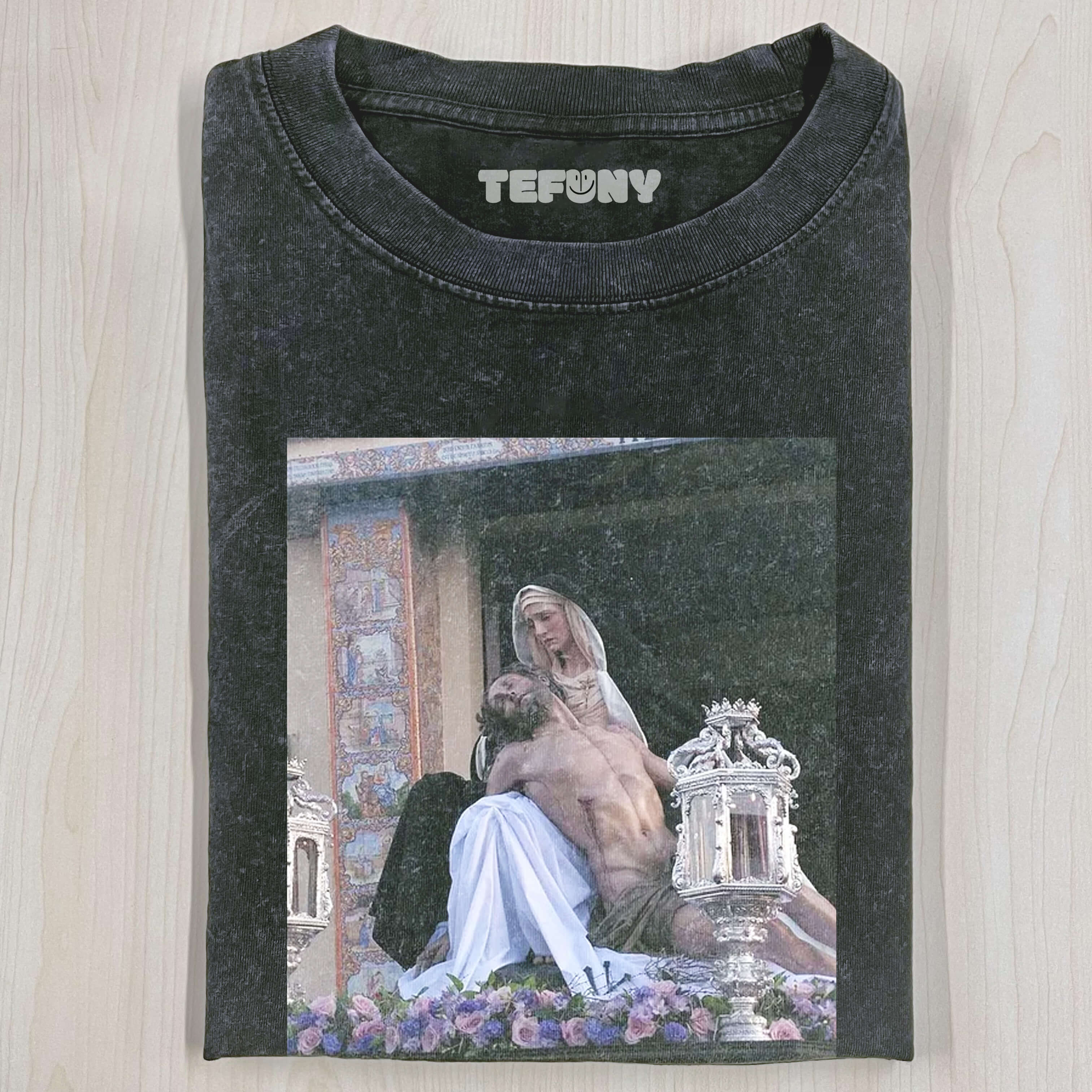 VINTAGE ART T-SHIRT