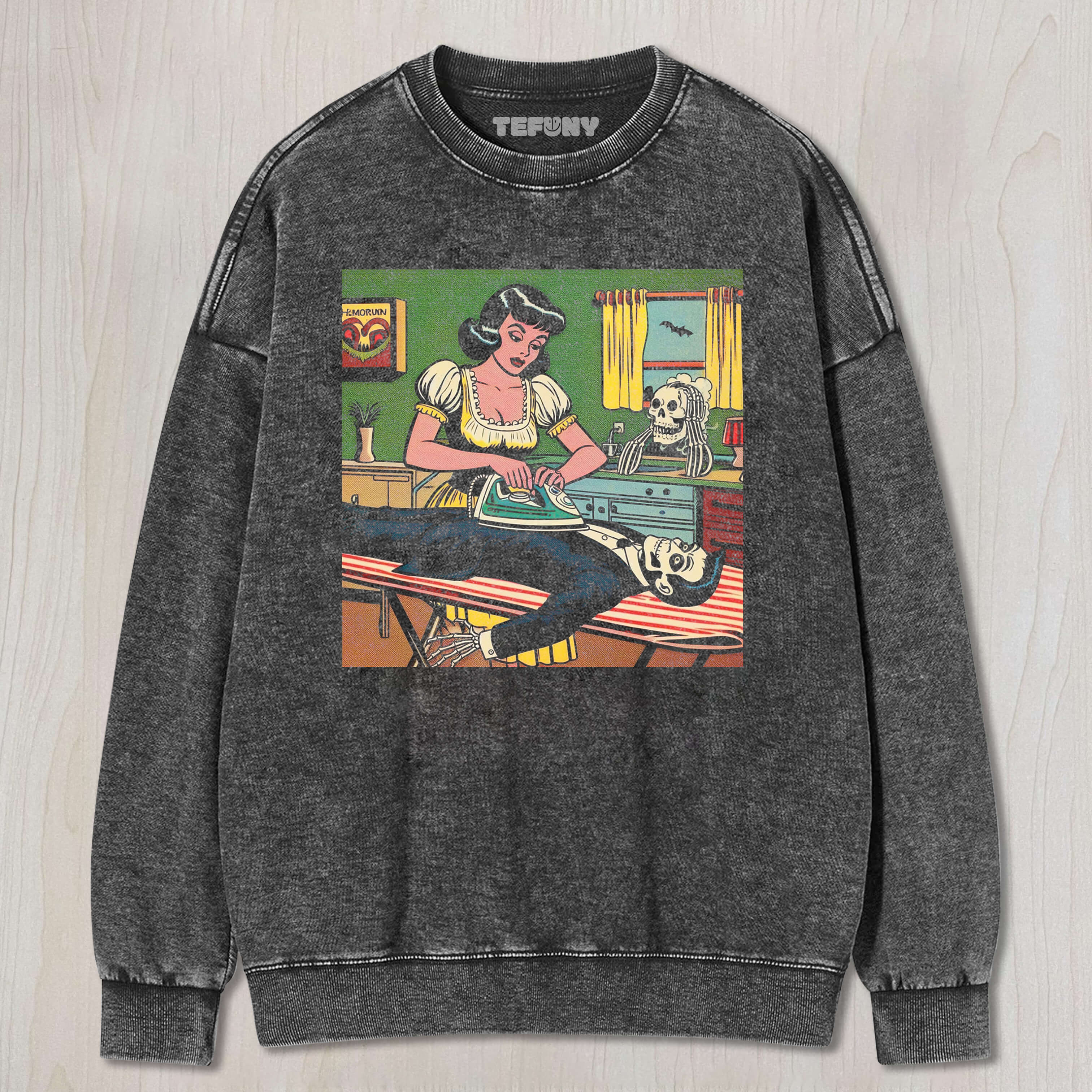 VINTAGE HORROR COMICS V3 TEE & SWEAT & HOOD