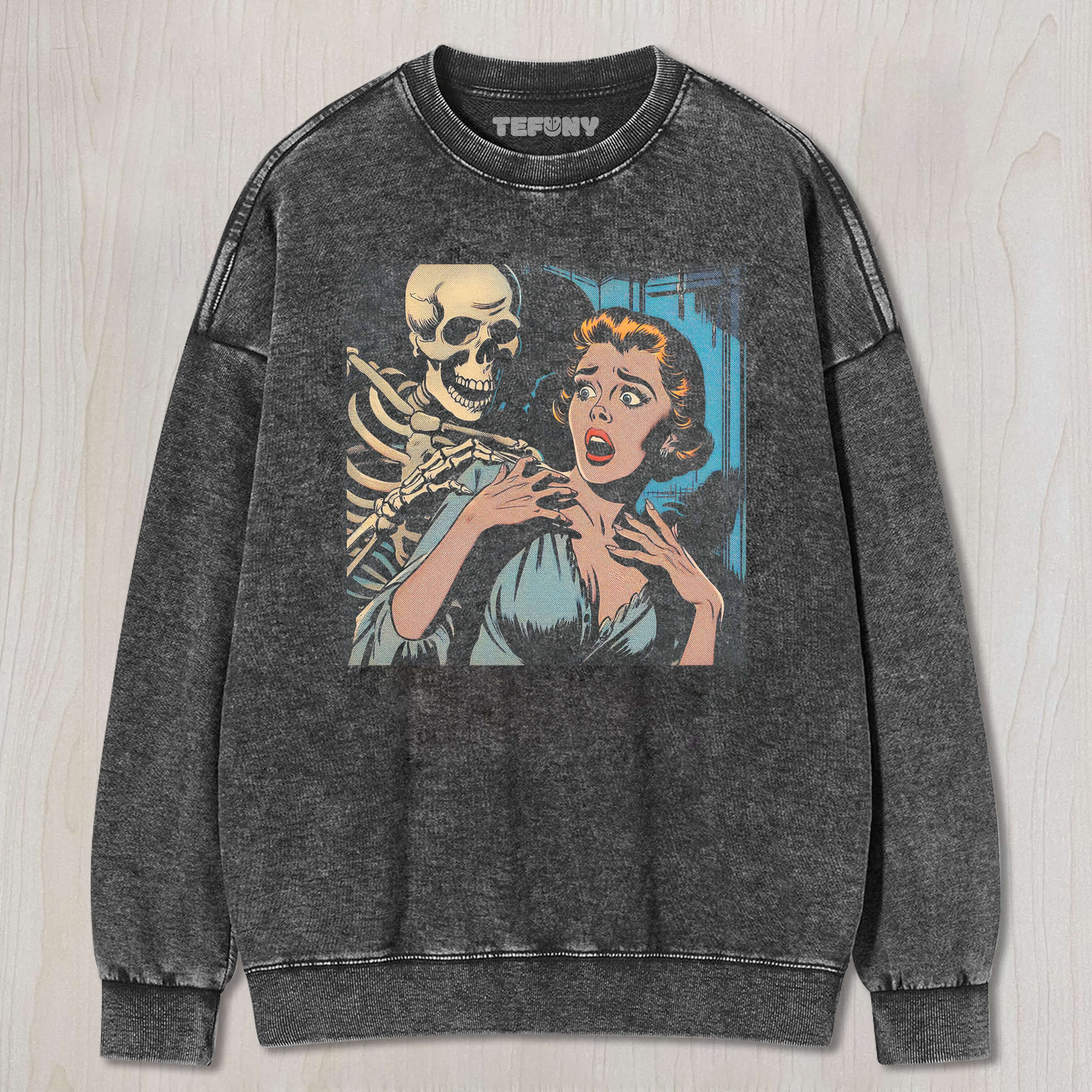 VINTAGE HORROR COMICS V4 TEE & SWEAT & HOOD