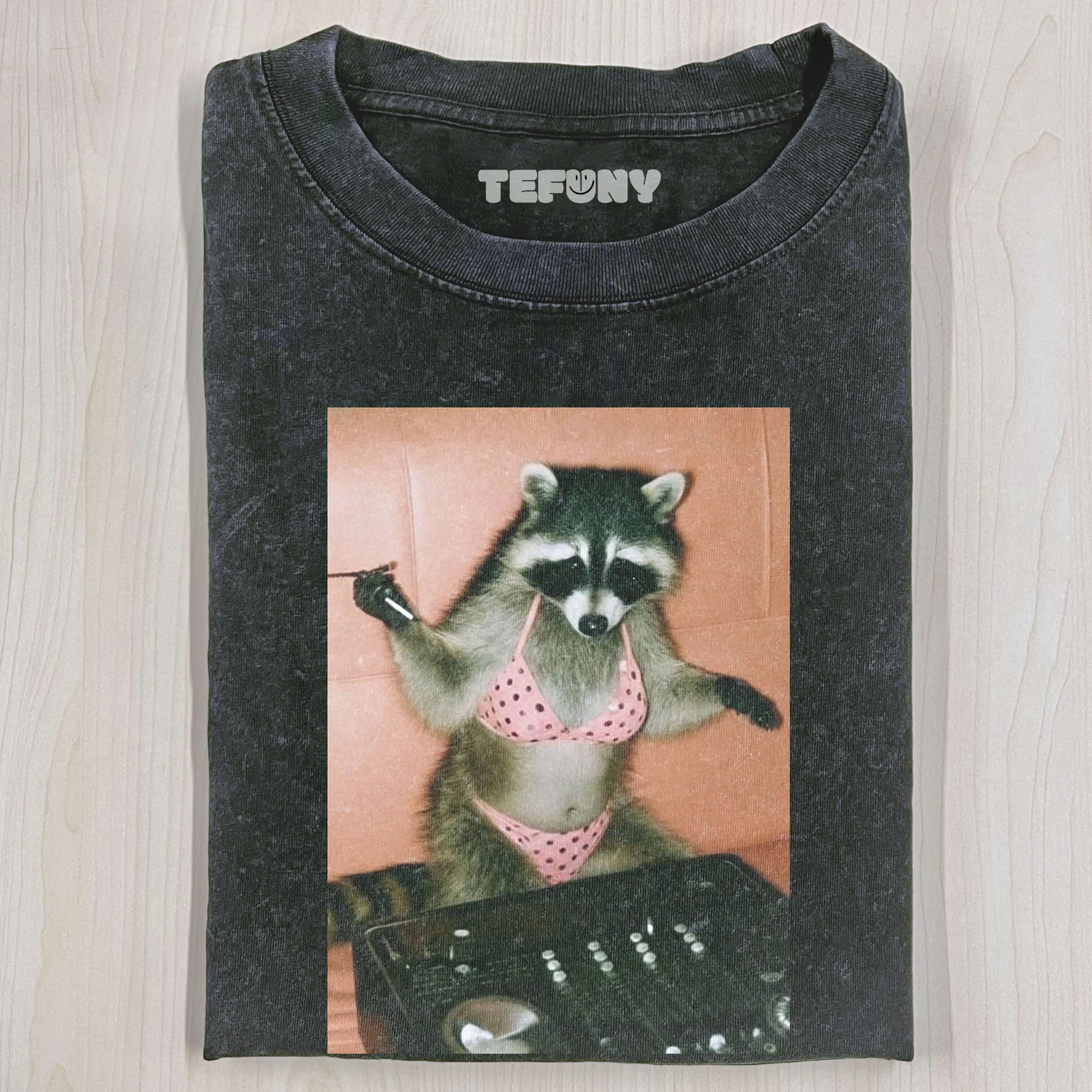 WACKY RACCOON V1 TEE