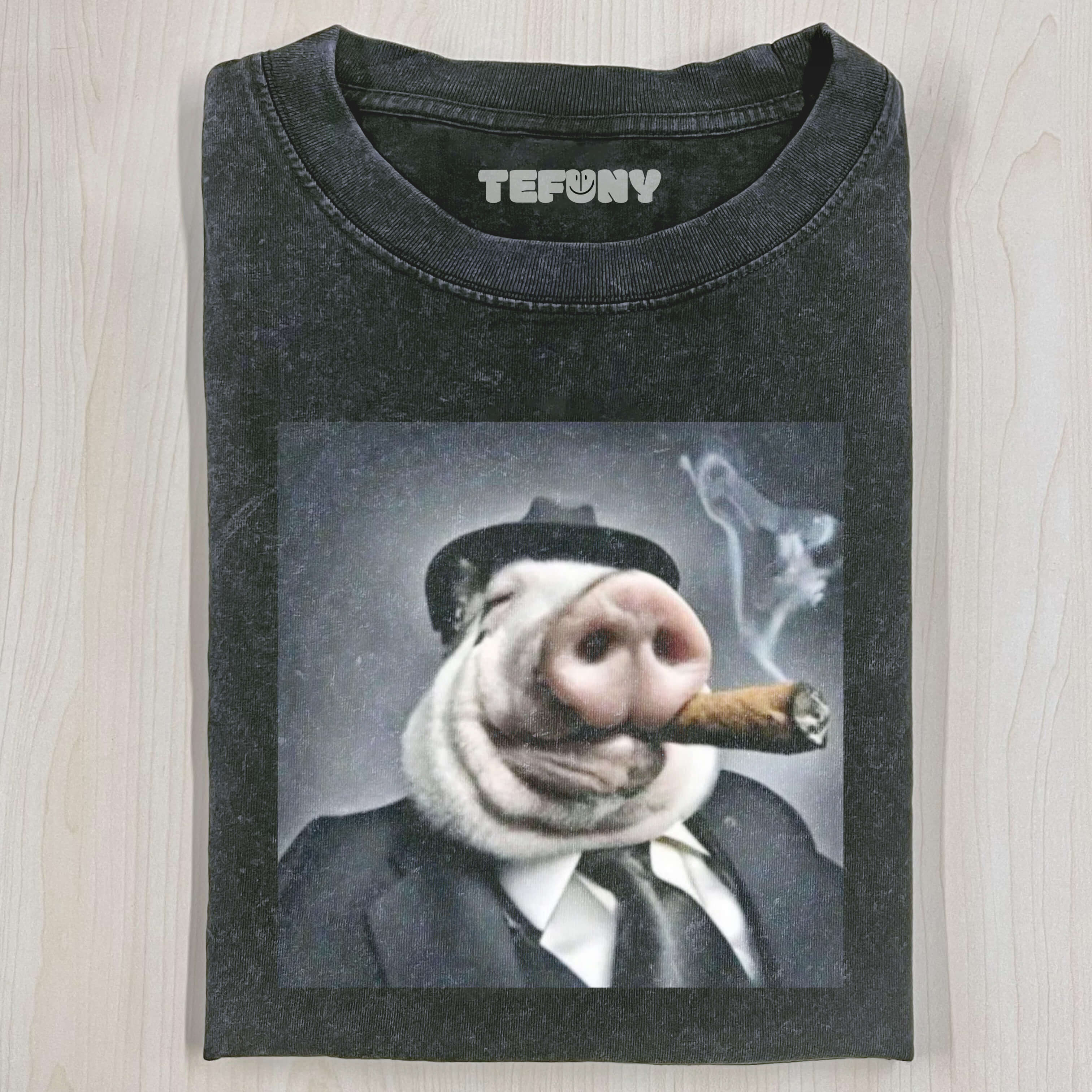 WACKY SMOKING PIG T-SHIRT